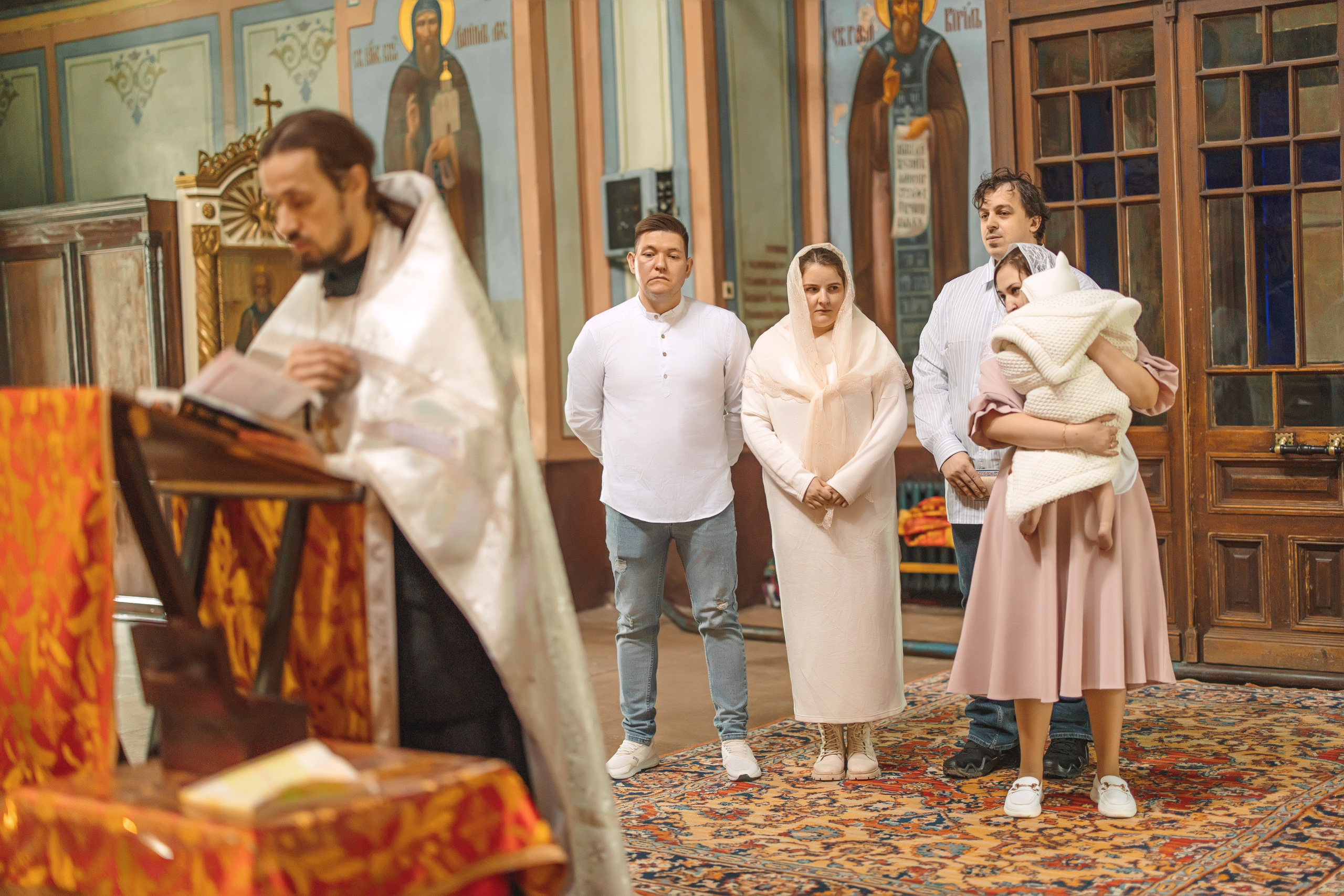 Крещение Евы. Александр Антонов. Профессиональный свадебный, репортажный фотограф в Москве, Подольске. Фото+Видео на любой праздник