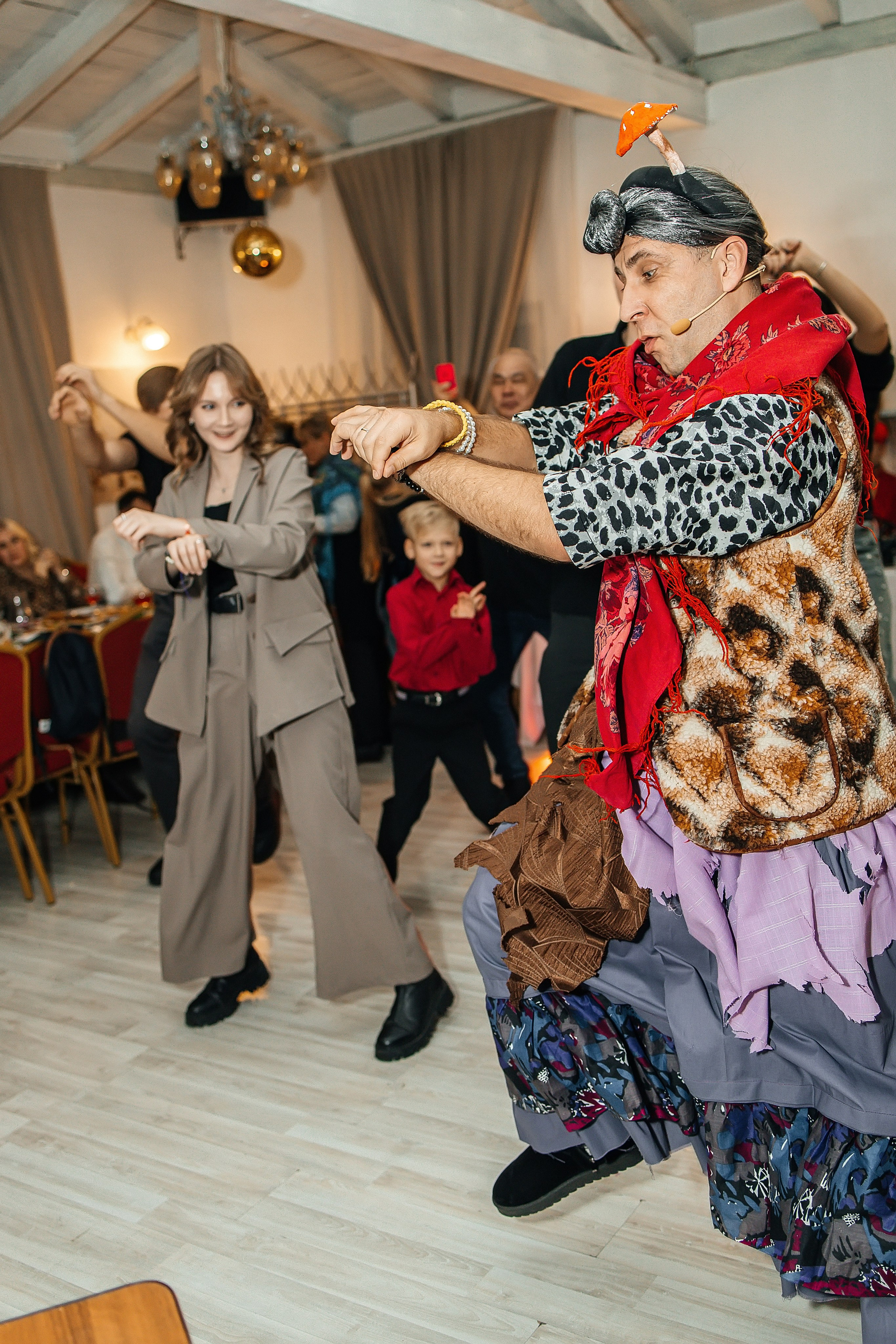 Рождество в ресторане «Казачок». Александр Антонов. Профессиональный свадебный, репортажный фотограф в Москве, Подольске. Фото+Видео на любой праздник