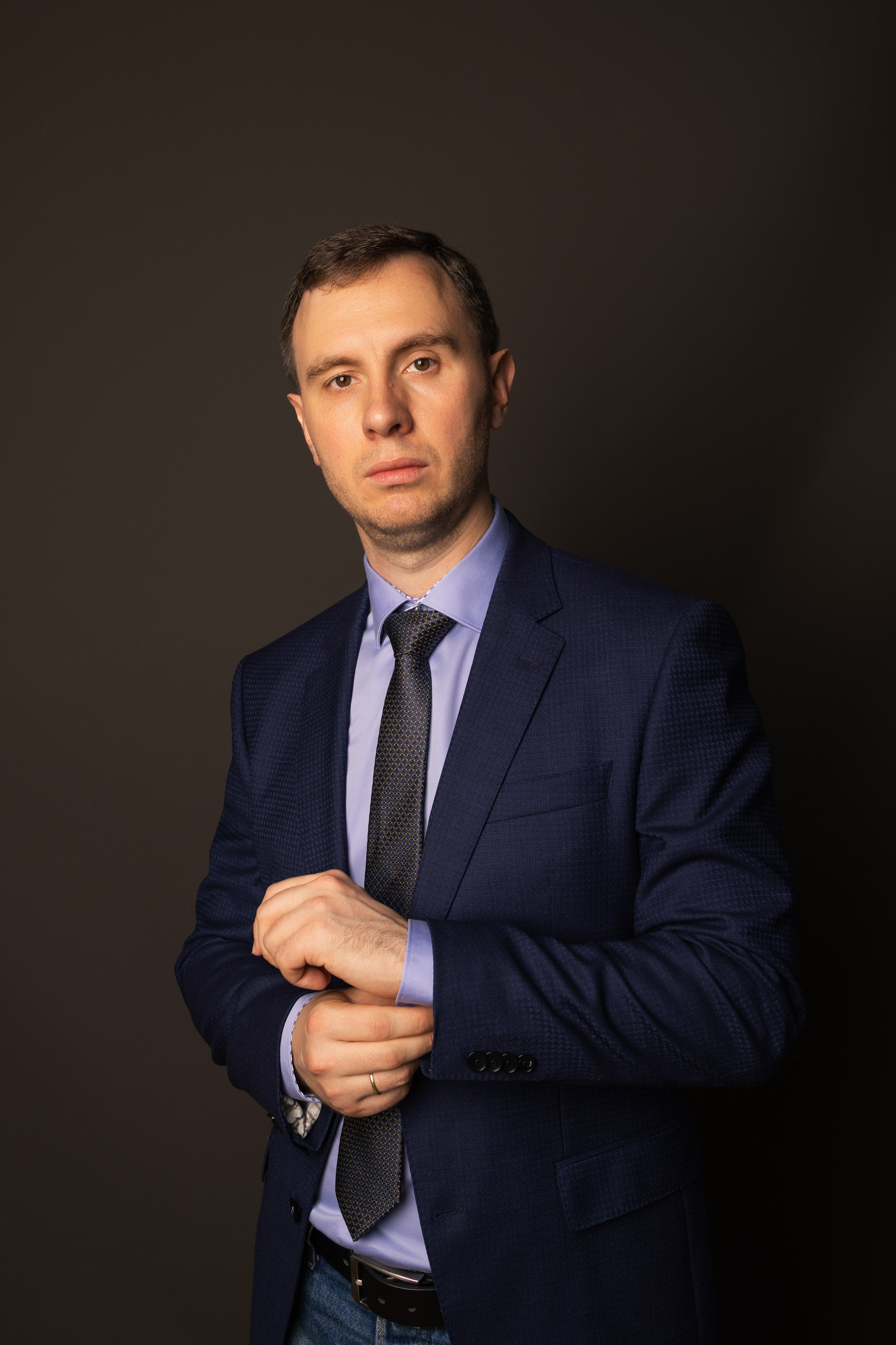 Деловой портрет. Портретный фотограф СПб, женский фотограф, минимализм и эстетика