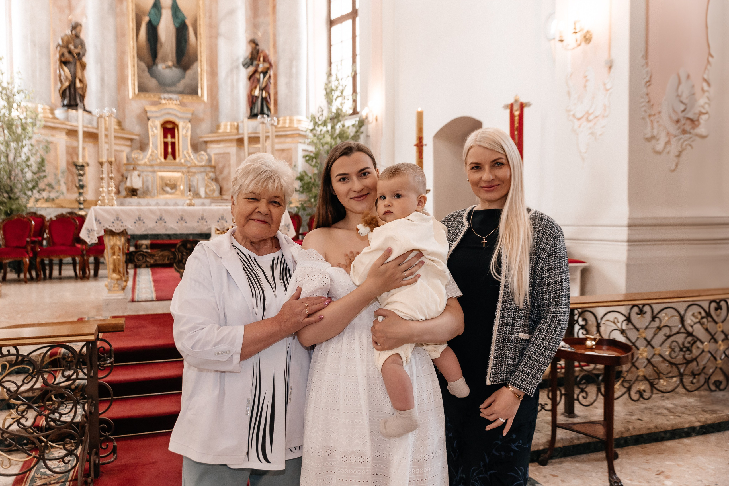 Крещение Макара. Семейный фотограф Минск Усова Ольга