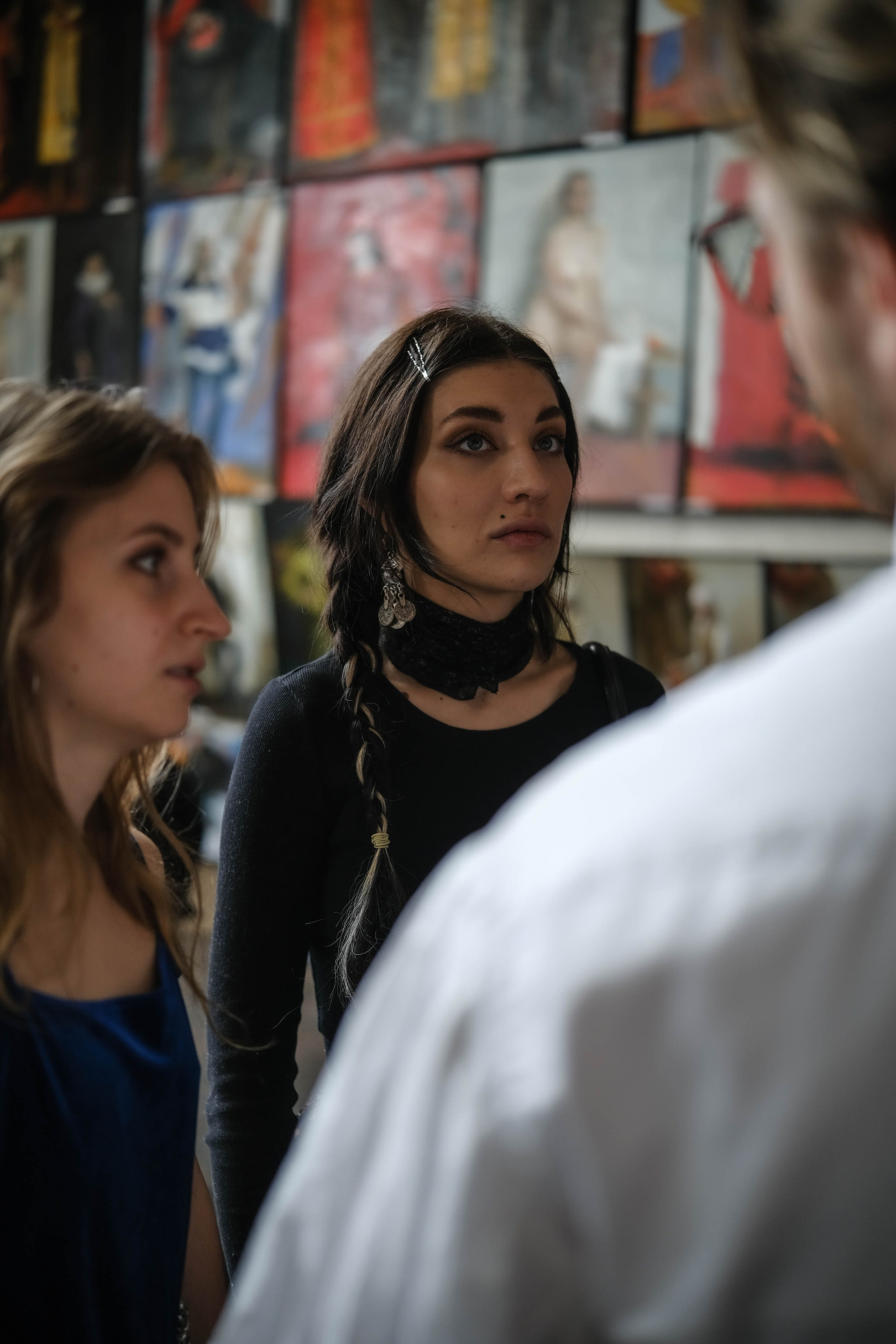 Репортаж частной экскурсии художника Михаила Соловьева в академии художеств Репина. Портретные и творческие съемки Санкт-Петребург