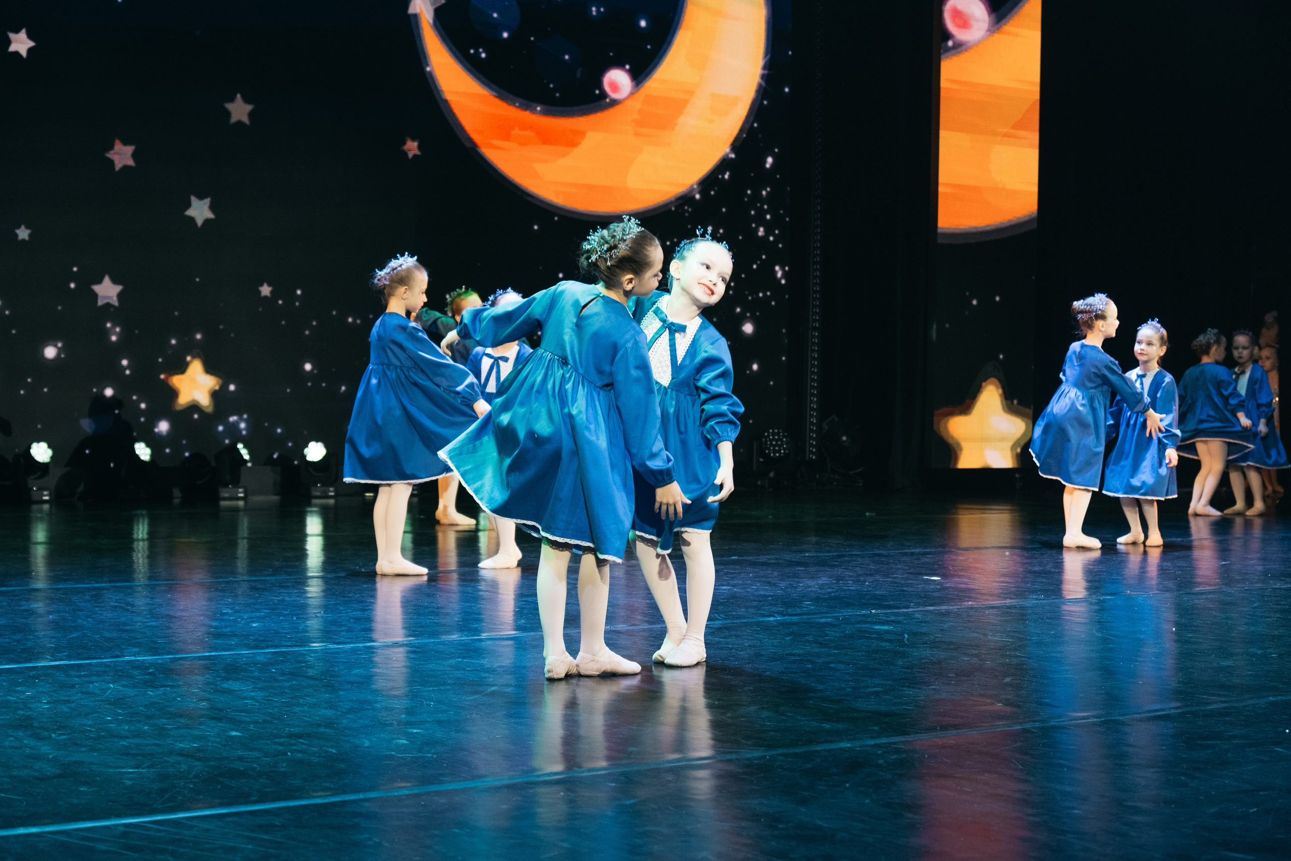 СурГУ 23.12.23. Репортажный и свадебный фотограф в Сургуте