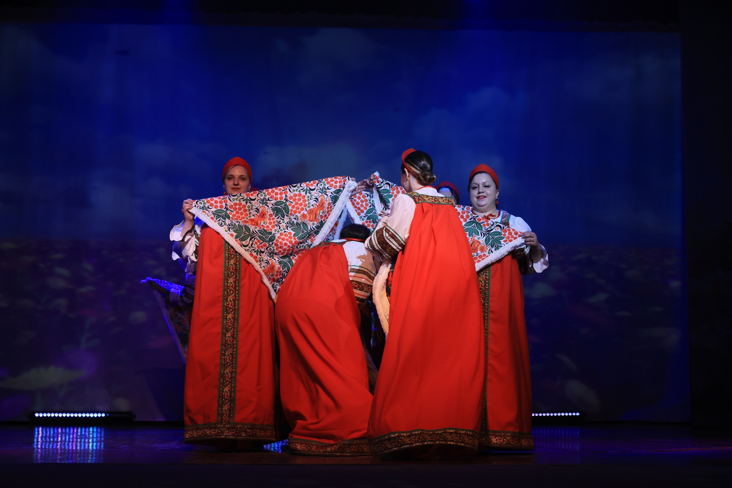 Концерт к 8 Марта в ДК «Металлург» г. Тула. Фотограф в Туле Крупский АнДРей. Фотостудия «КАДР71» в Туле