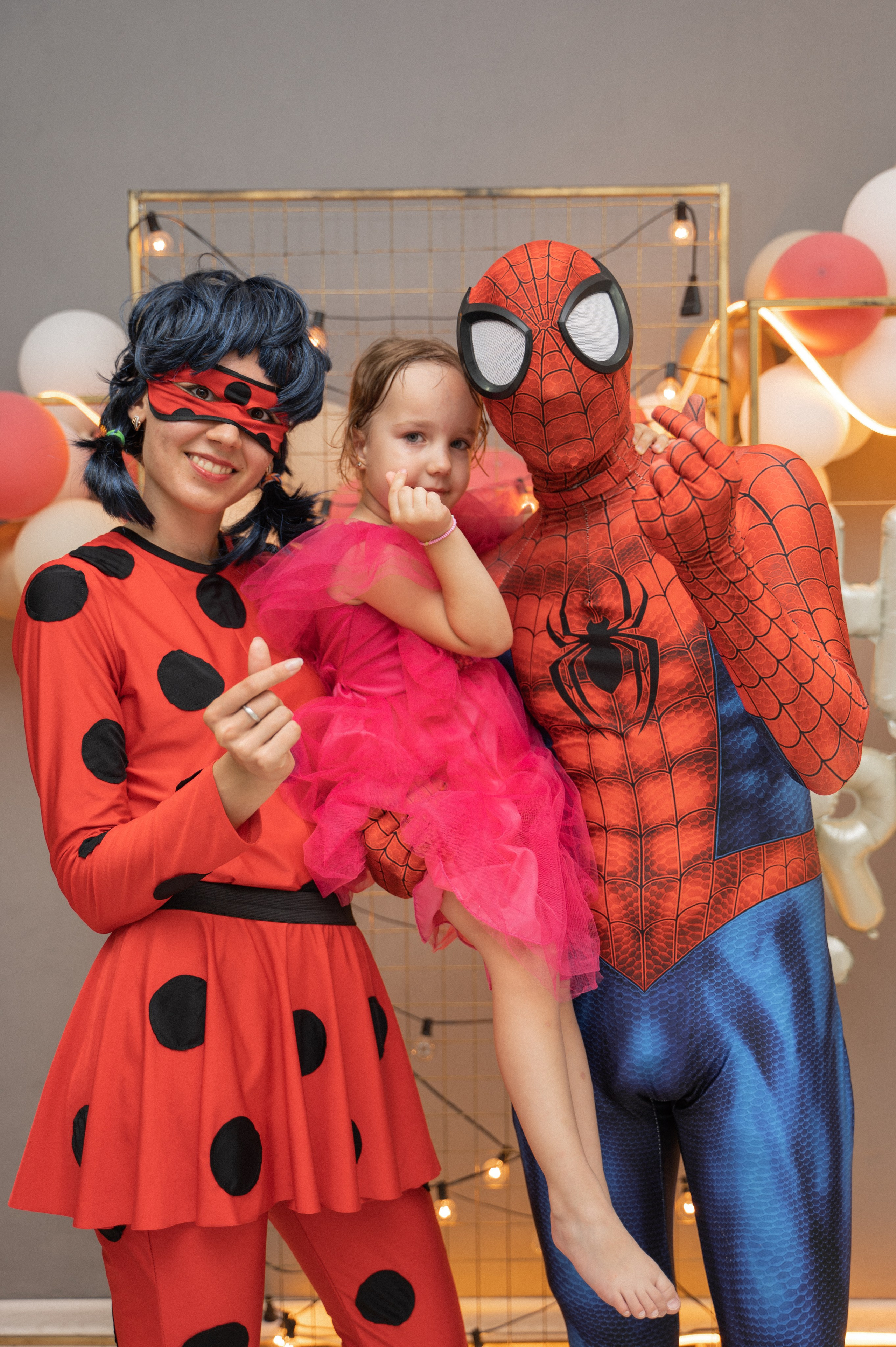 Детские праздники. ФОТОГРАФ/РУДНЫЙ/КОСТАНАЙ