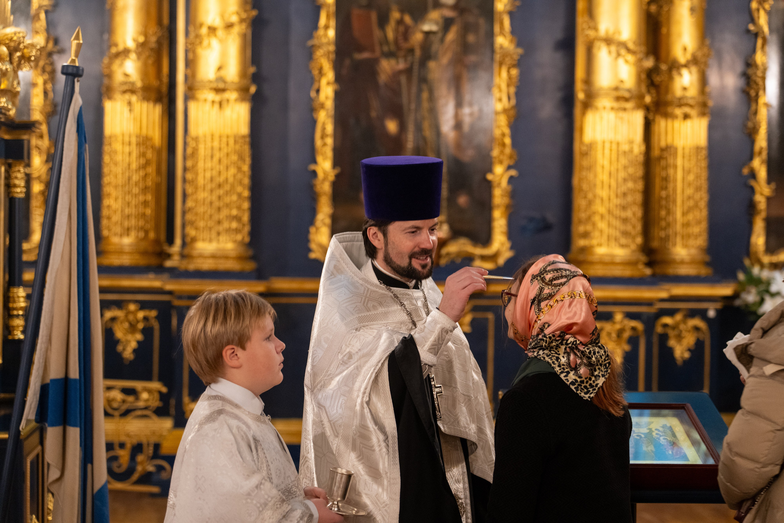 Праздничное бдение в Николо-Богоявленском морском соборе. НИКОЛО-БОГОЯВЛЕНСКИЙ МОРСКОЙ СОБОР