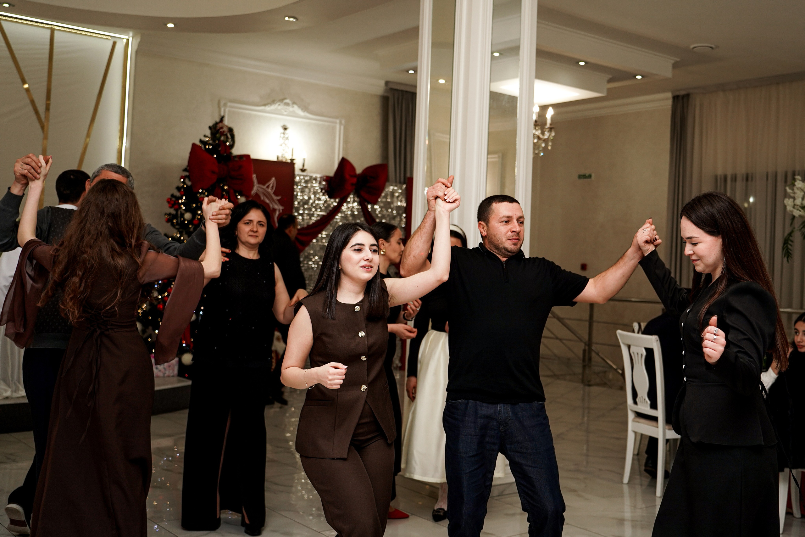 Сватовство. Свадебный фотограф в Ростове-на-Дону. Таинство Крещения и Венчания, семейные фотосессии. Алёна Чёботова