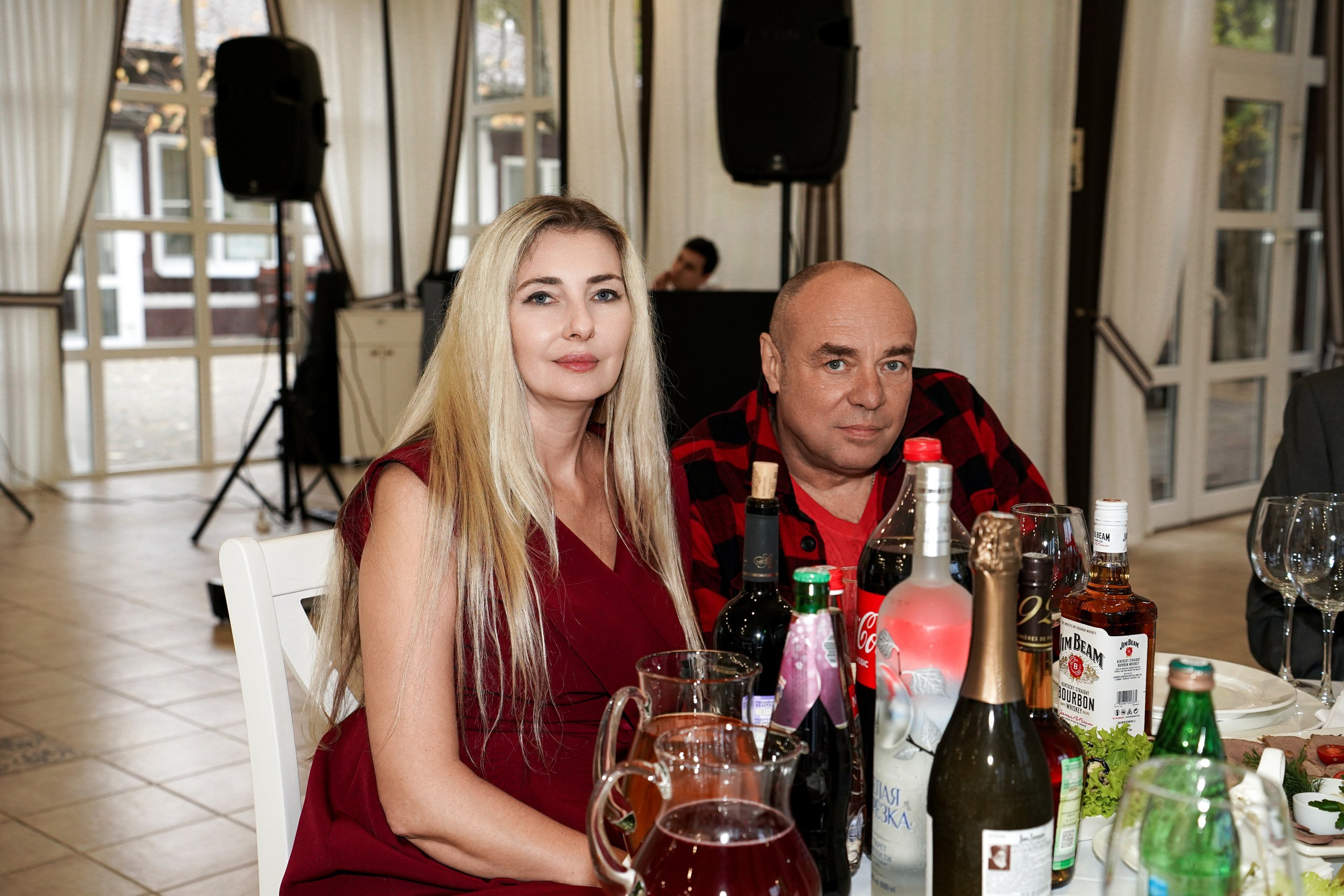 Свадебная фотосессия «4 часа». Отель Резиденция в Ростове-на-Дону. Кадры молодоженов на природе. Фотосессия банкета 1 час. Свадебный фотограф в Ростове-на-Дону. Таинство Крещения и Венчания, семейные фотосессии. Алёна Чёботова