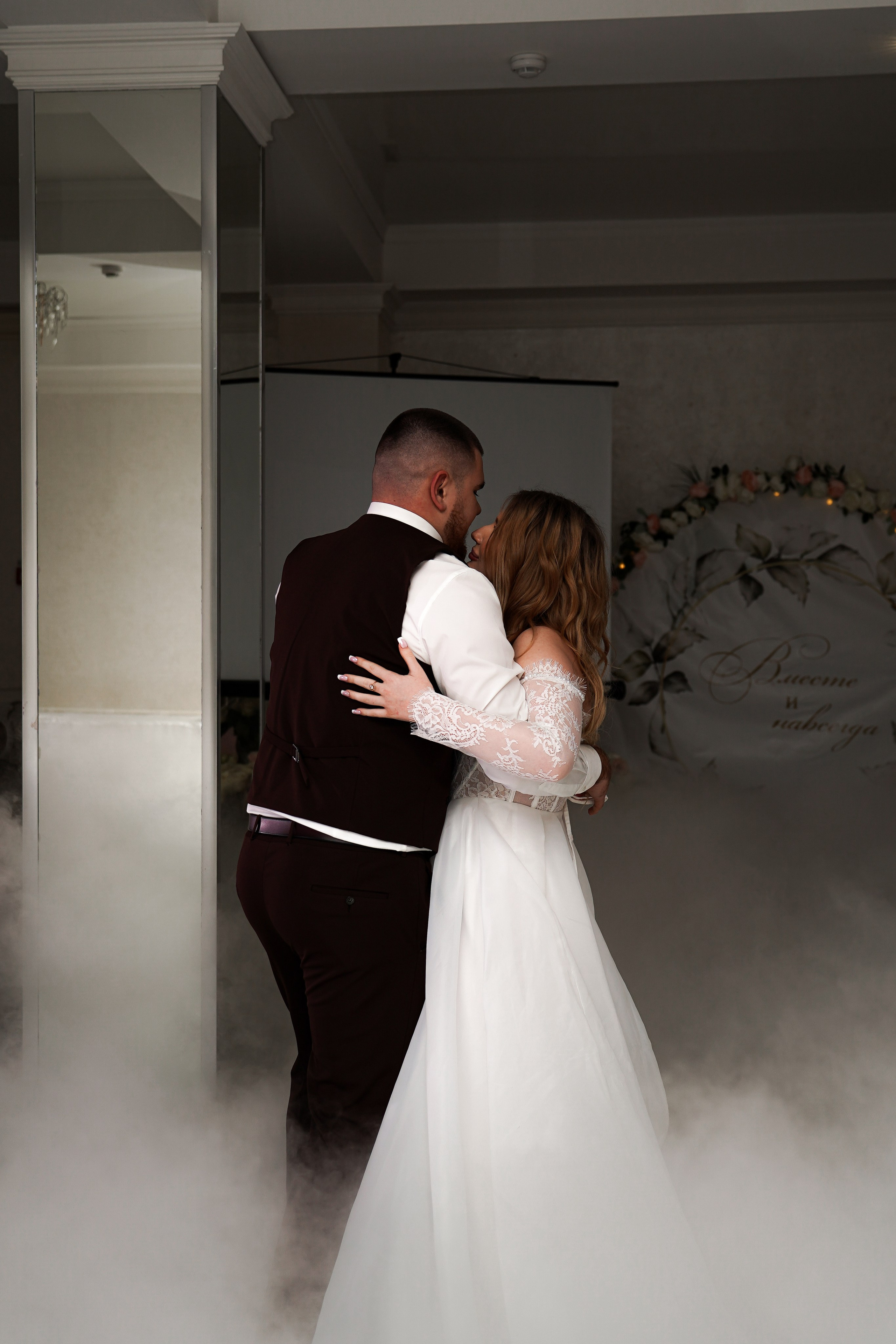 Свадебный банкет в ресторане «Верона». Свадебный фотограф в Ростове-на-Дону. Таинство Крещения и Венчания, семейные фотосессии. Алёна Чёботова