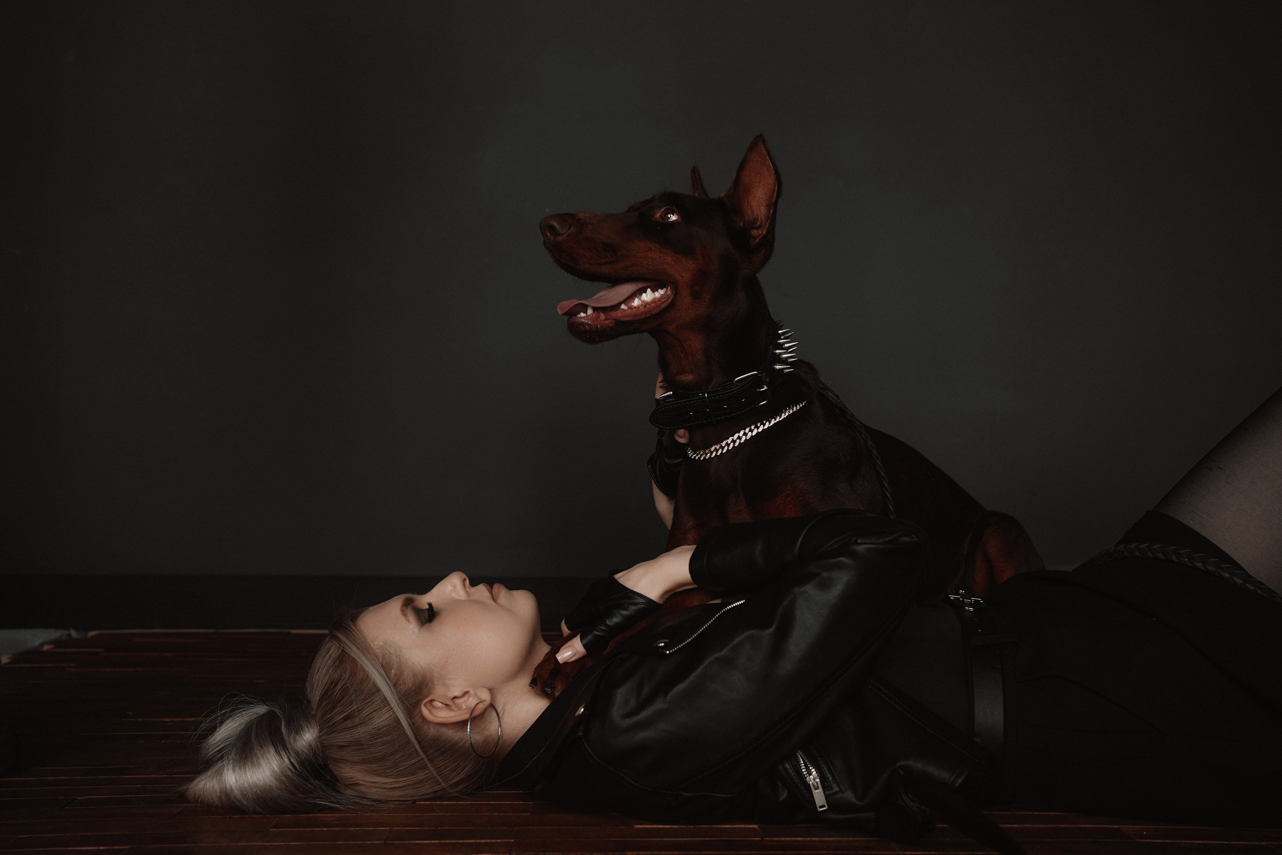 Фотосессия с собакой в Ростове-на-Дону. Женский фотограф Алёна Чёботова. Свадебный фотограф в Ростове-на-Дону. Таинство Крещения и Венчания, семейные фотосессии. Алёна Чёботова