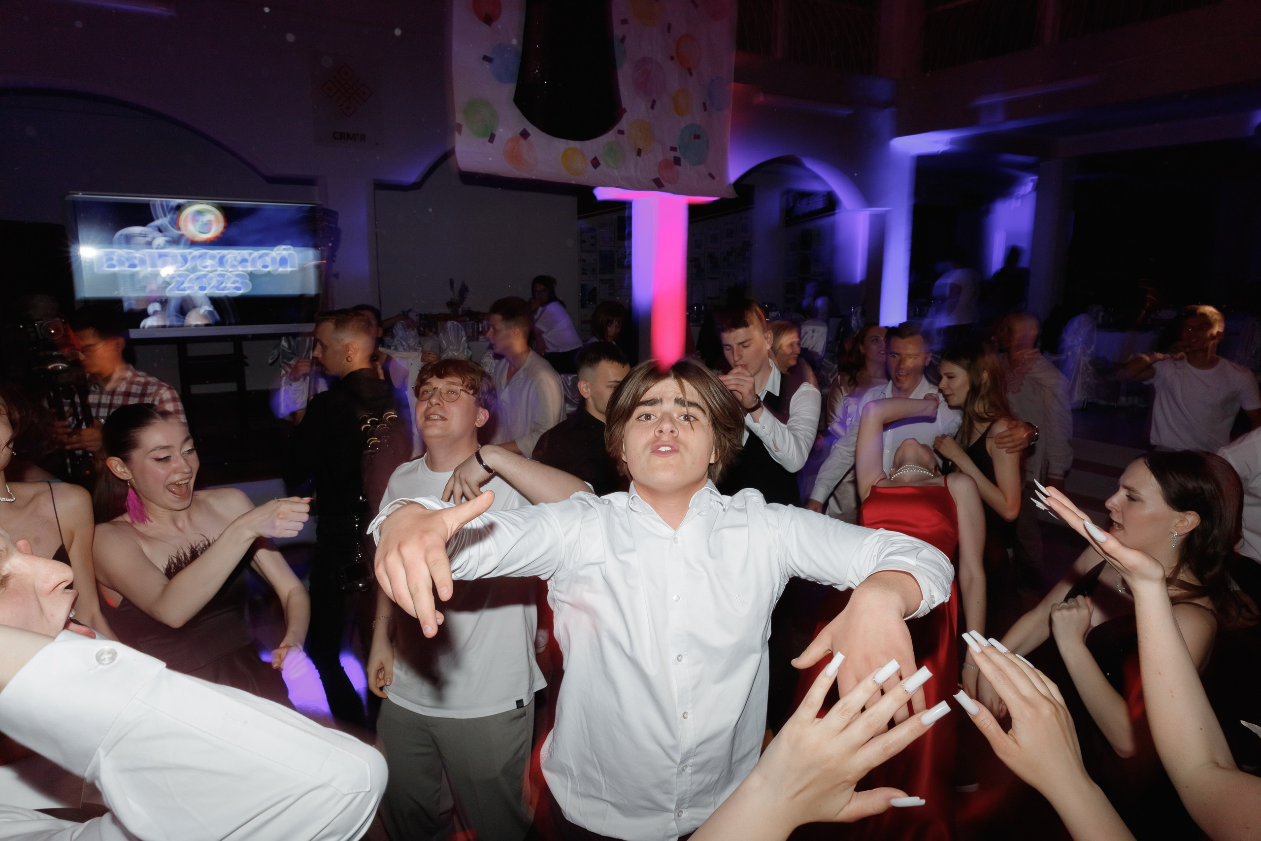 Школьный выпускной 2023 год в Минске. Свадебный фотограф в Минске/Беларуси Сергей Спиридонов