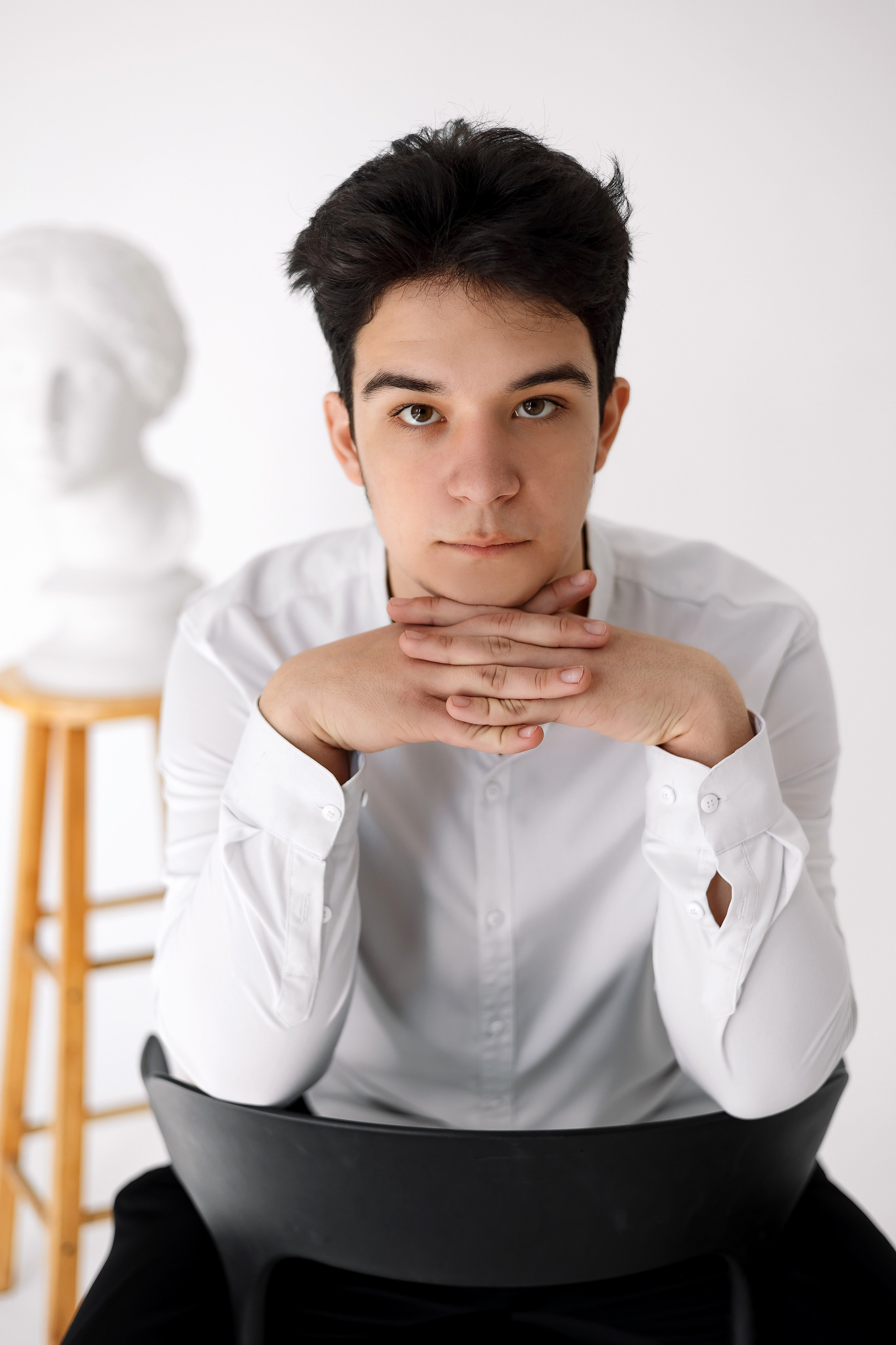 11 класс съемка на циклораме. Фотограф Любовь Корниенко, Примоский край