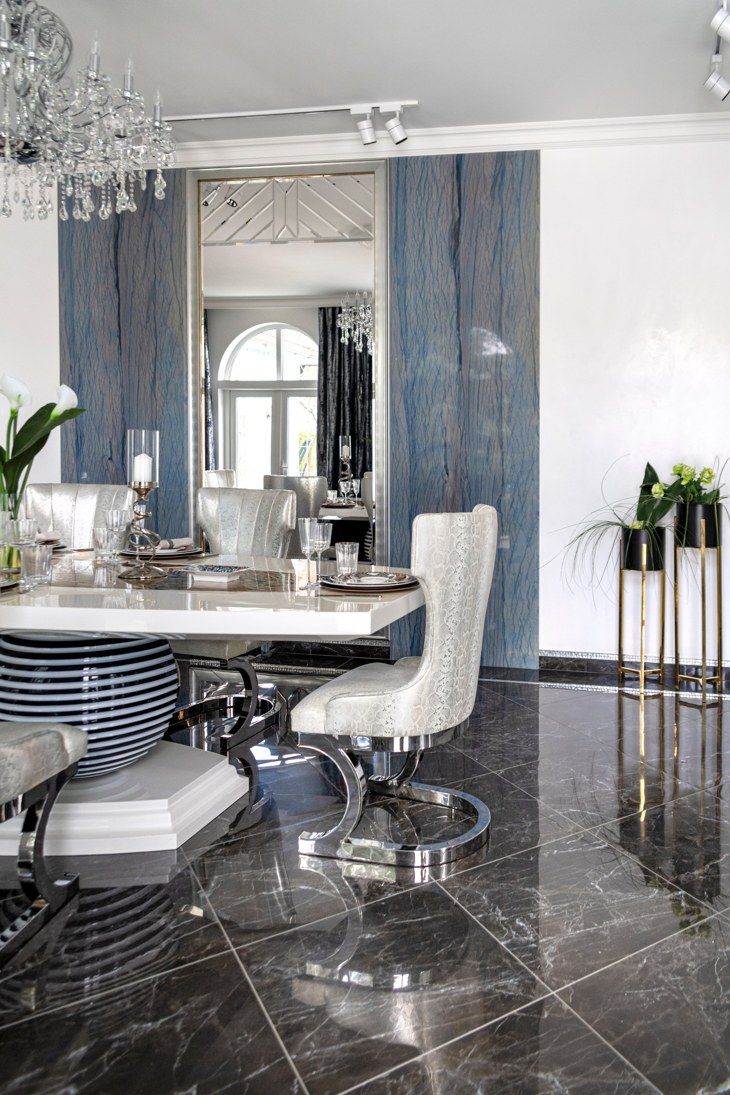 Salon. Интерьерный, портретный и семейный фотограф в Москве Мария Иринархова