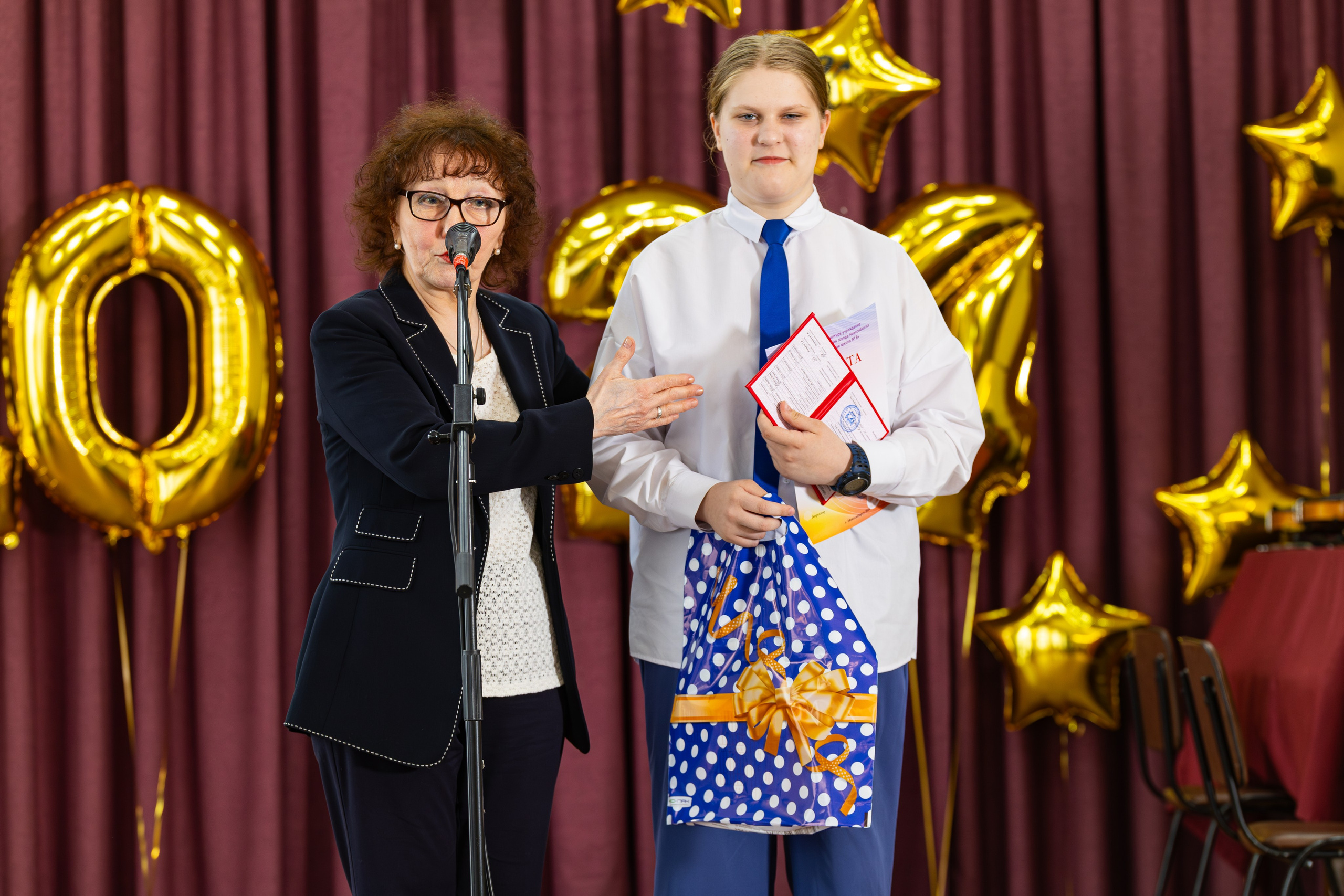 Выпускной музыкальная школа № 8. Фотограф Александр Поздняков  Новосибирск