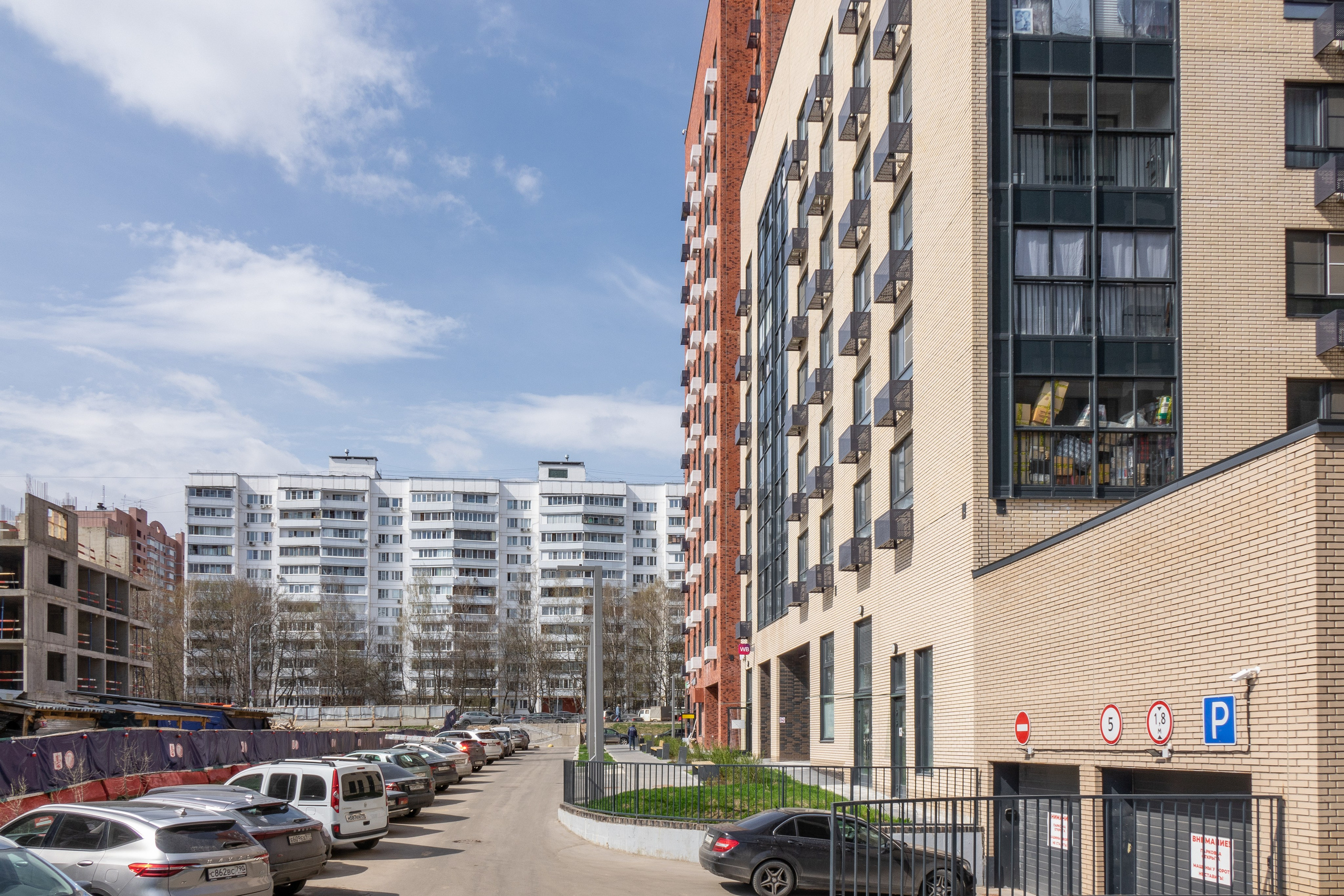 Разные ЖК. Коммерческая фотосъёмка городской среды, архитектуры и производственных объектов