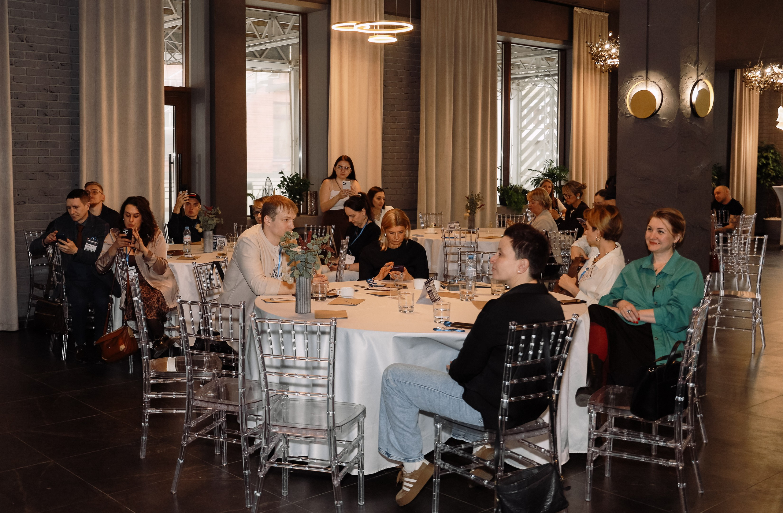 Нетворкинг. Фотограф Юлия Мальцева