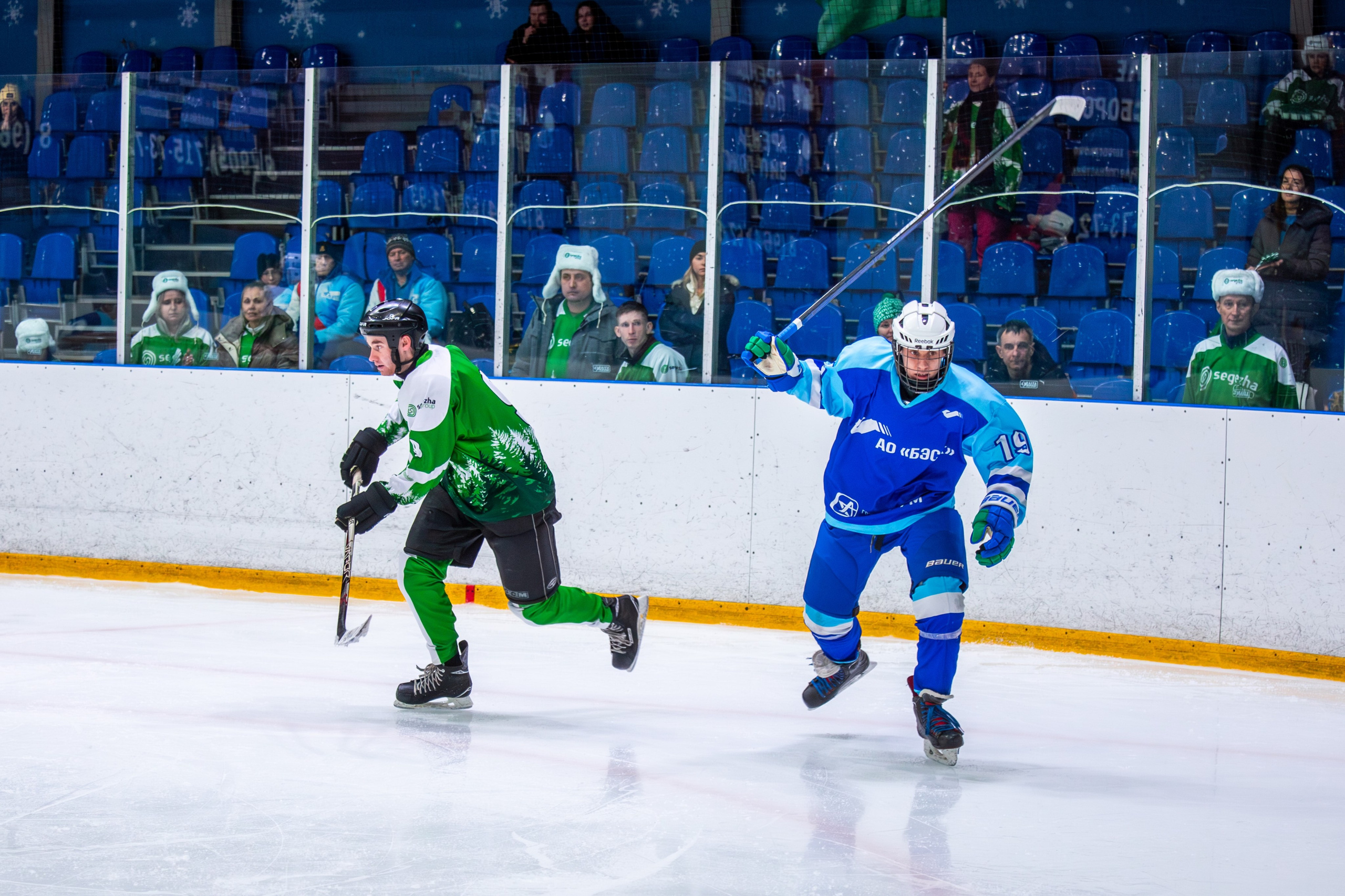 Чемпионат по хоккею. Репортажный, семейный, свадебный, портретный фотограф