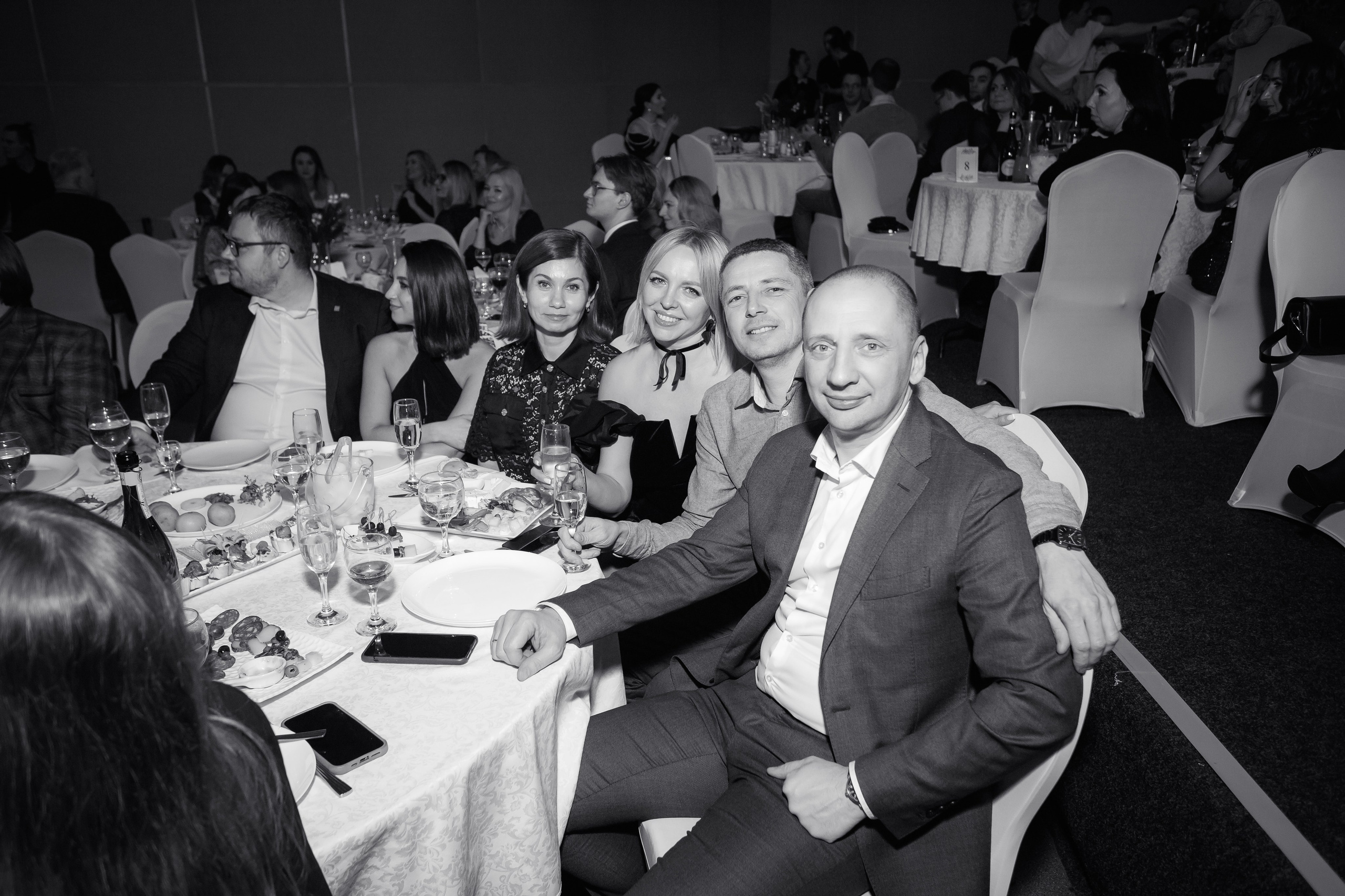 РЕПОРТАЖ: НОВЫЙ ГОД В ДК МЕТАЛЛУРГ. Профессиональный фотограф в Ижевске Леша Петров