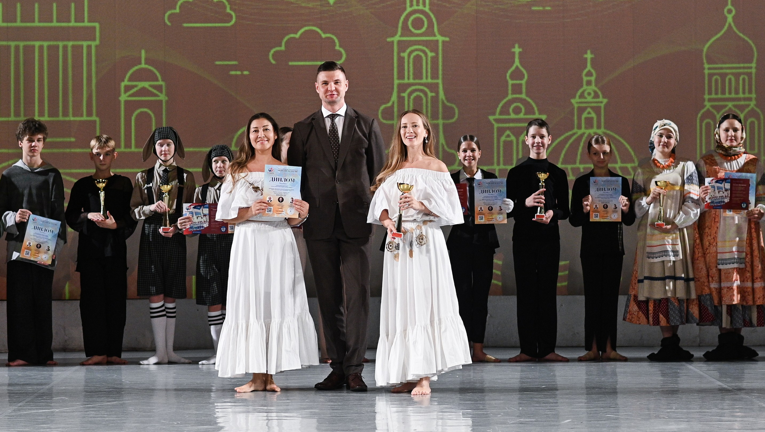 06.10.2024 «АртКомпас» Всероссийский фестиваль талантов «Невские встречи» г. СПБ. Медиастудия Фото Концепт