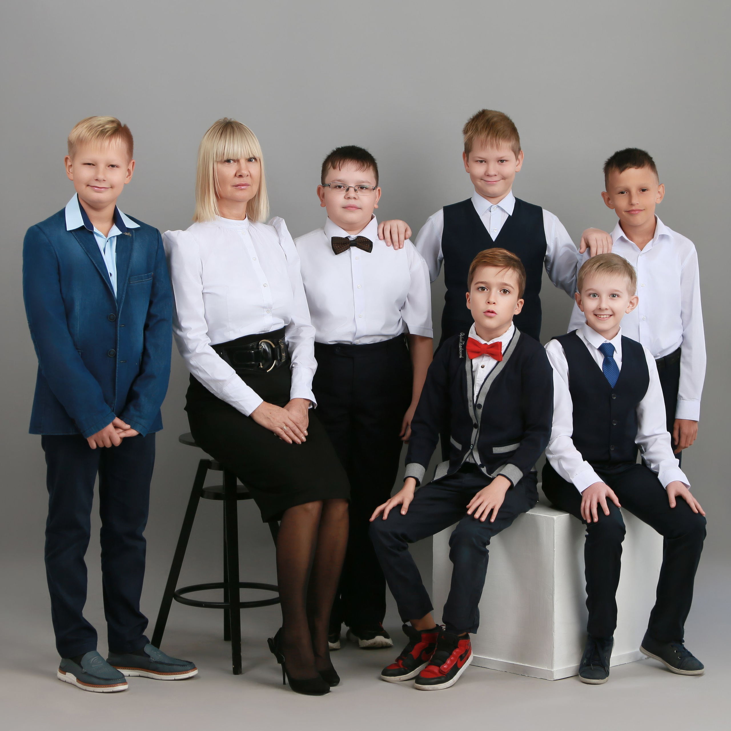 👫 Друзья. Выпускные альбомы для школы и детского сада — школьный фотограф Подольск, Троицк, Щербинка, Москва