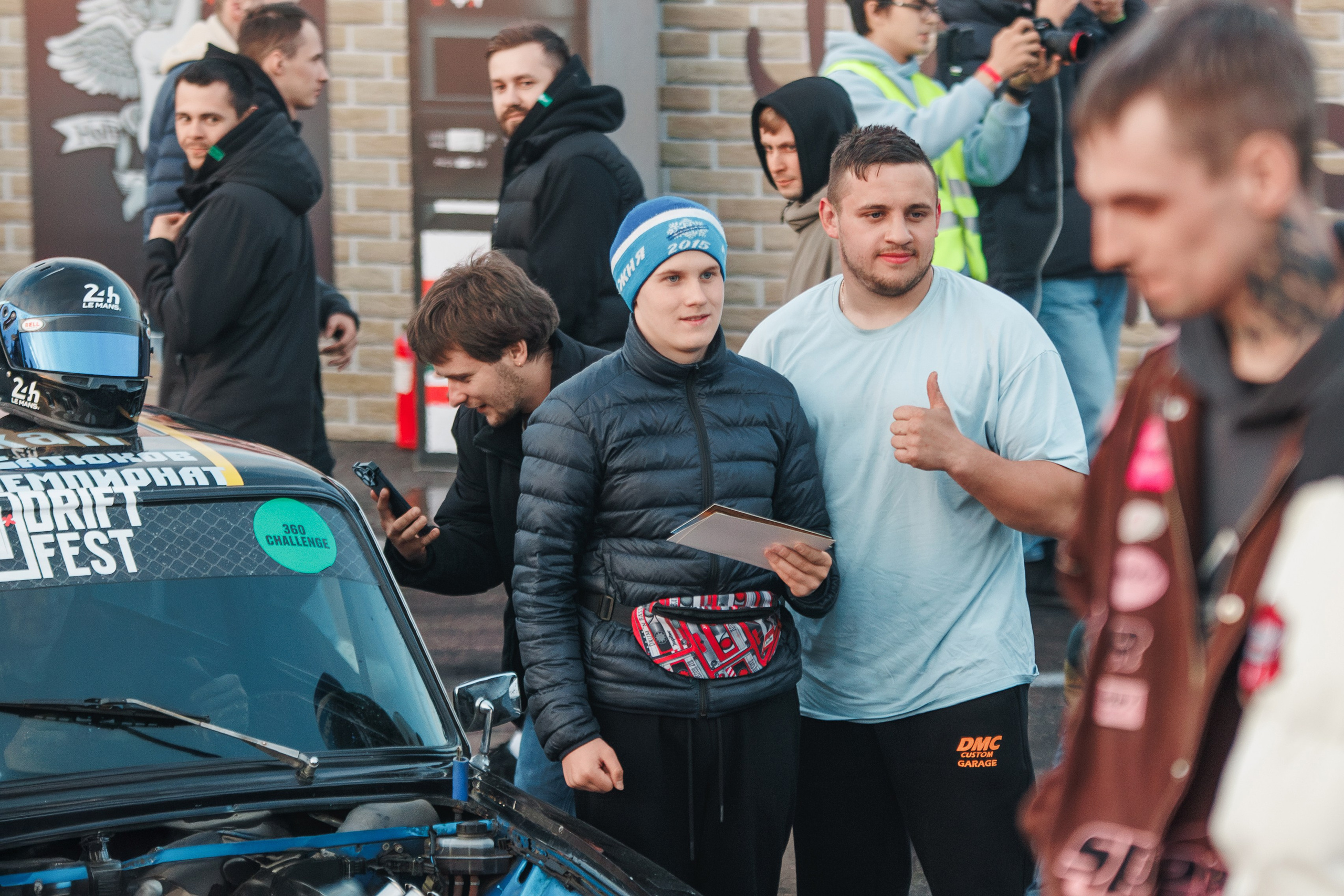 Выставка и дрифт машин. Репортажный фотограф. Москва. Алина Ланская