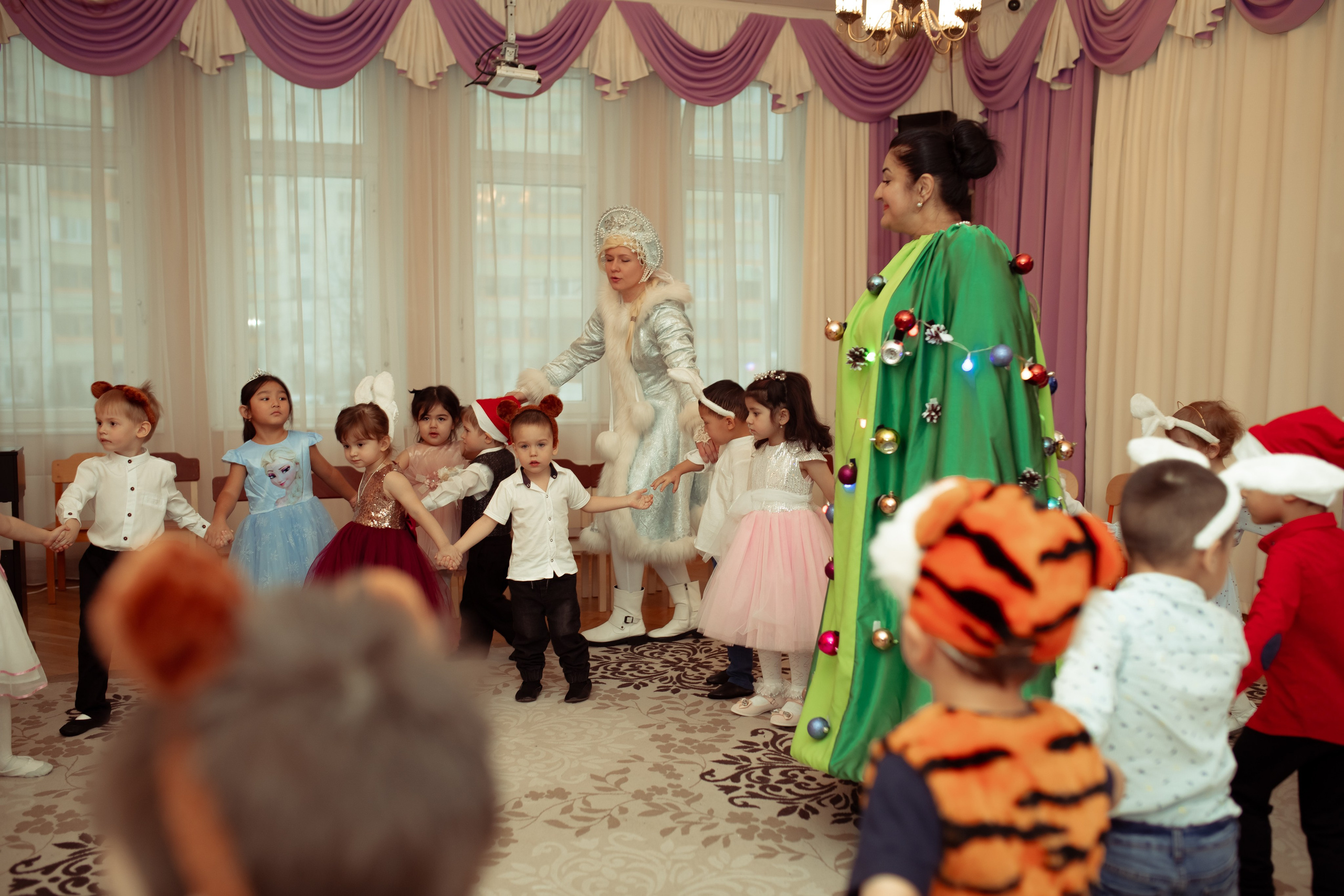 Новогодний утренник в детском саду. Семейный и детский фотограф в Москве Дорогова Екатерина