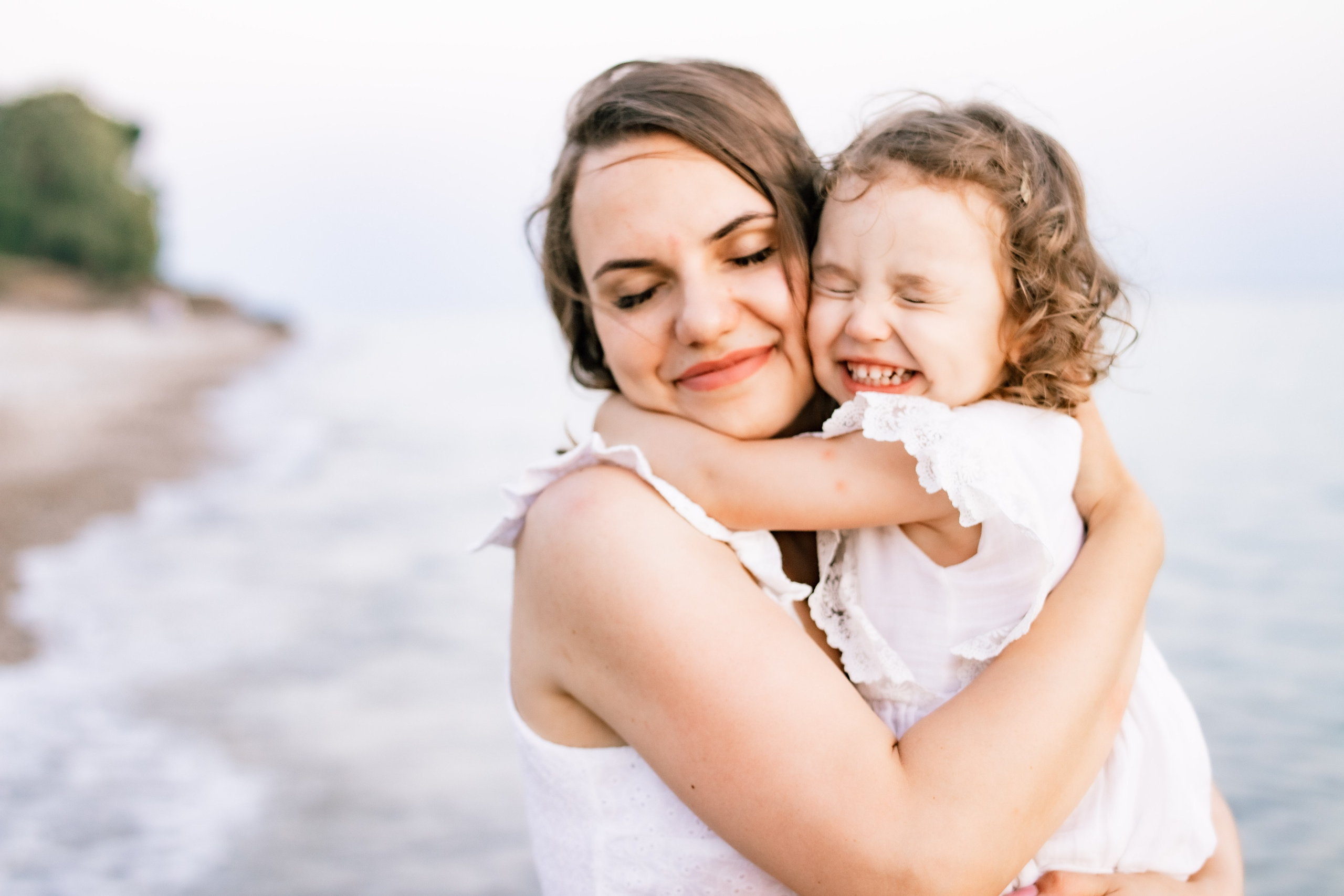 Даша и Анечка. Семейный фотограф в Абхазии Давиденко Инна