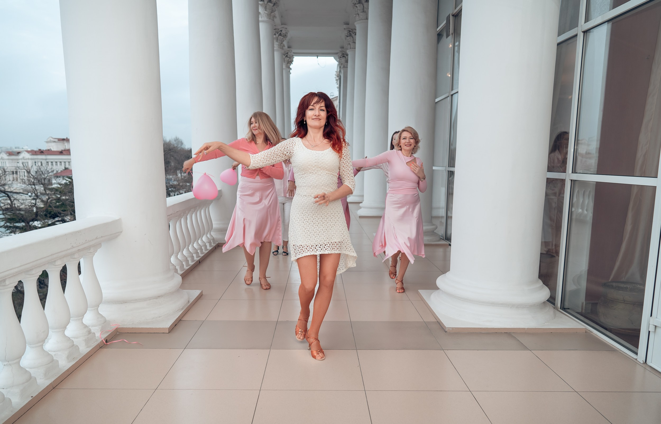 Вечеринка ко Дню Любви в ресторане Севастополь. Церковный фотограф Севастополь