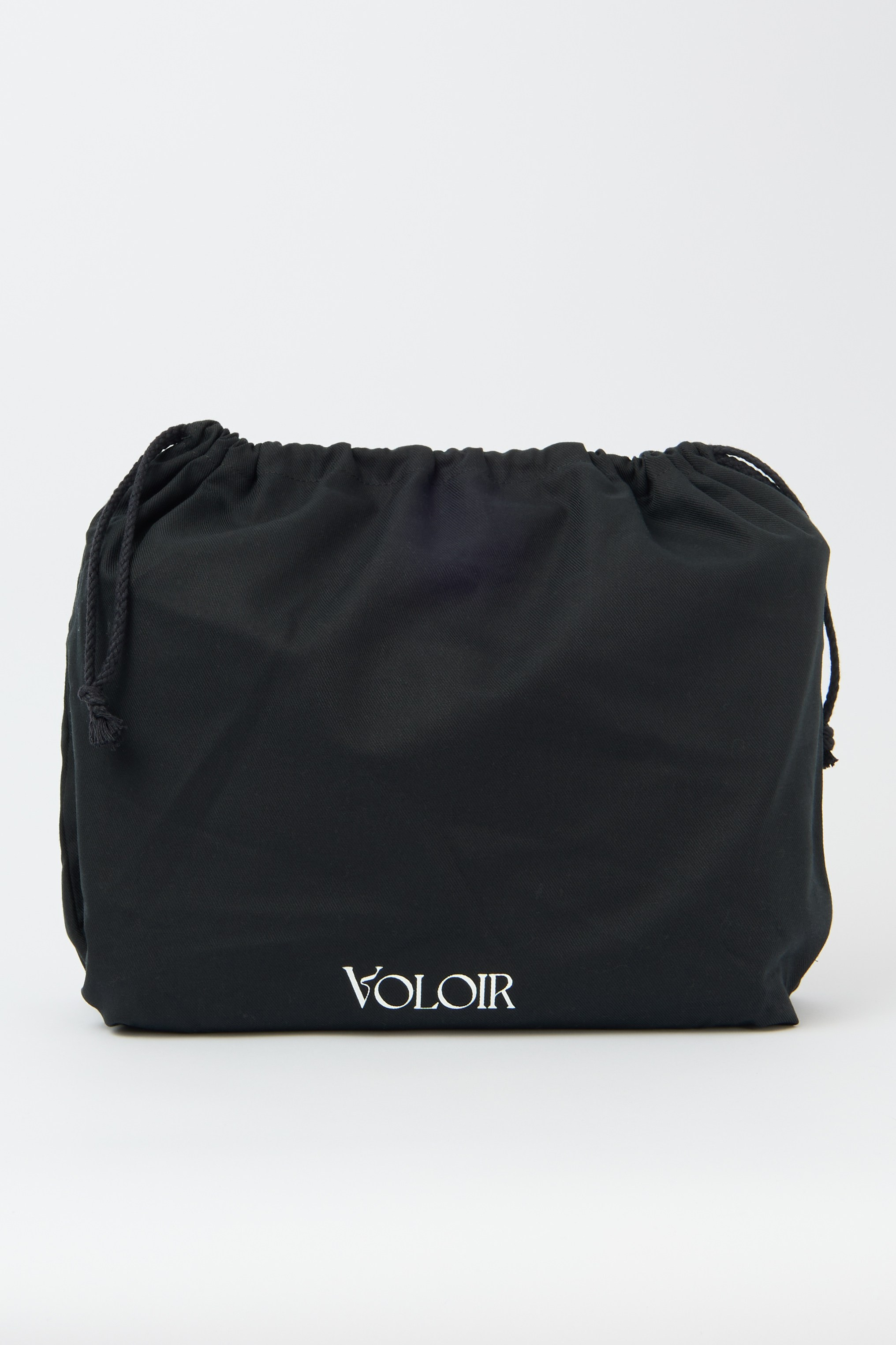 Каталог на белом. Ретушер Лена Аткина