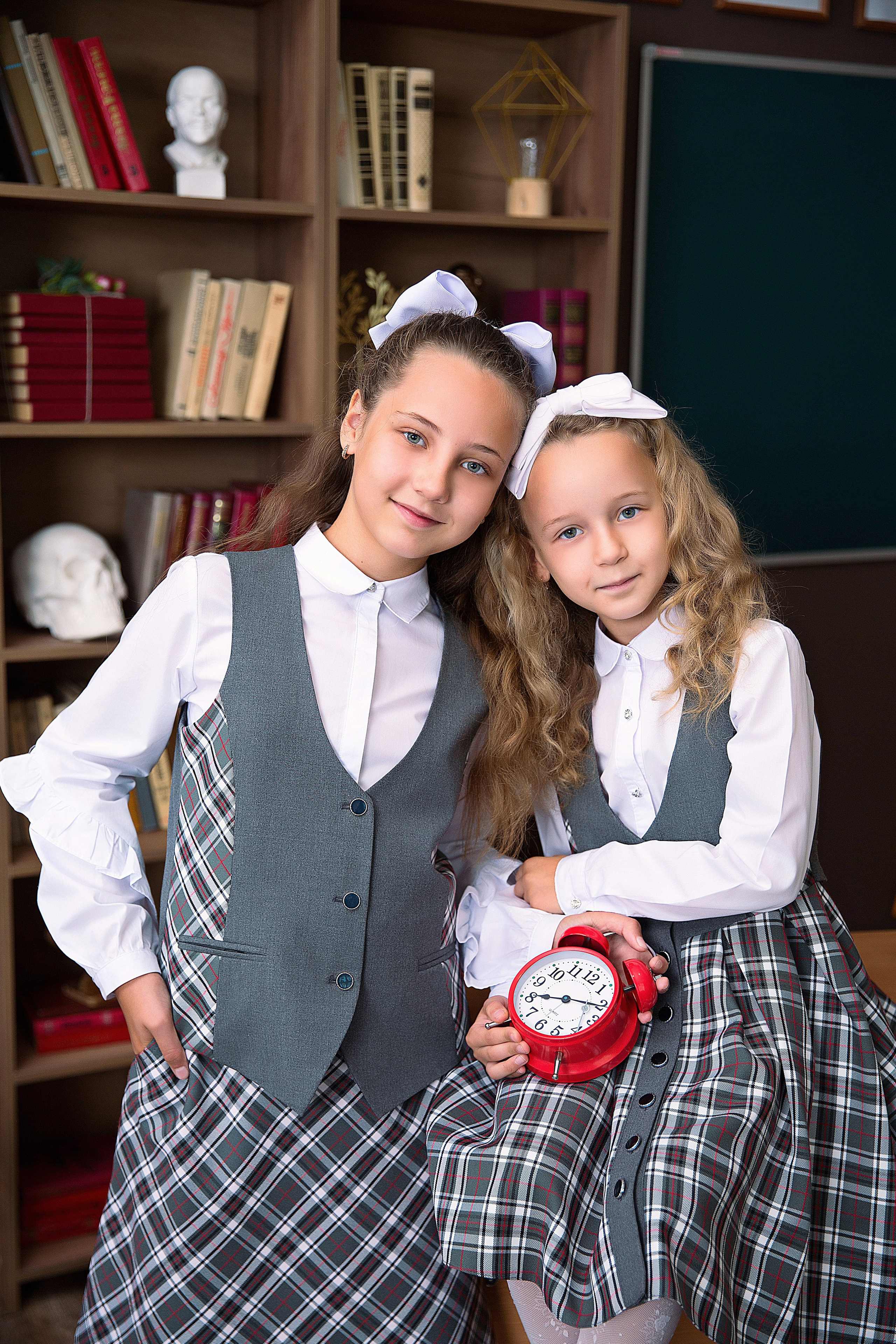 Индивидуальные фотосессии школьников. Детский школьный фотограф в Кемерово Зиновьева Екатерина