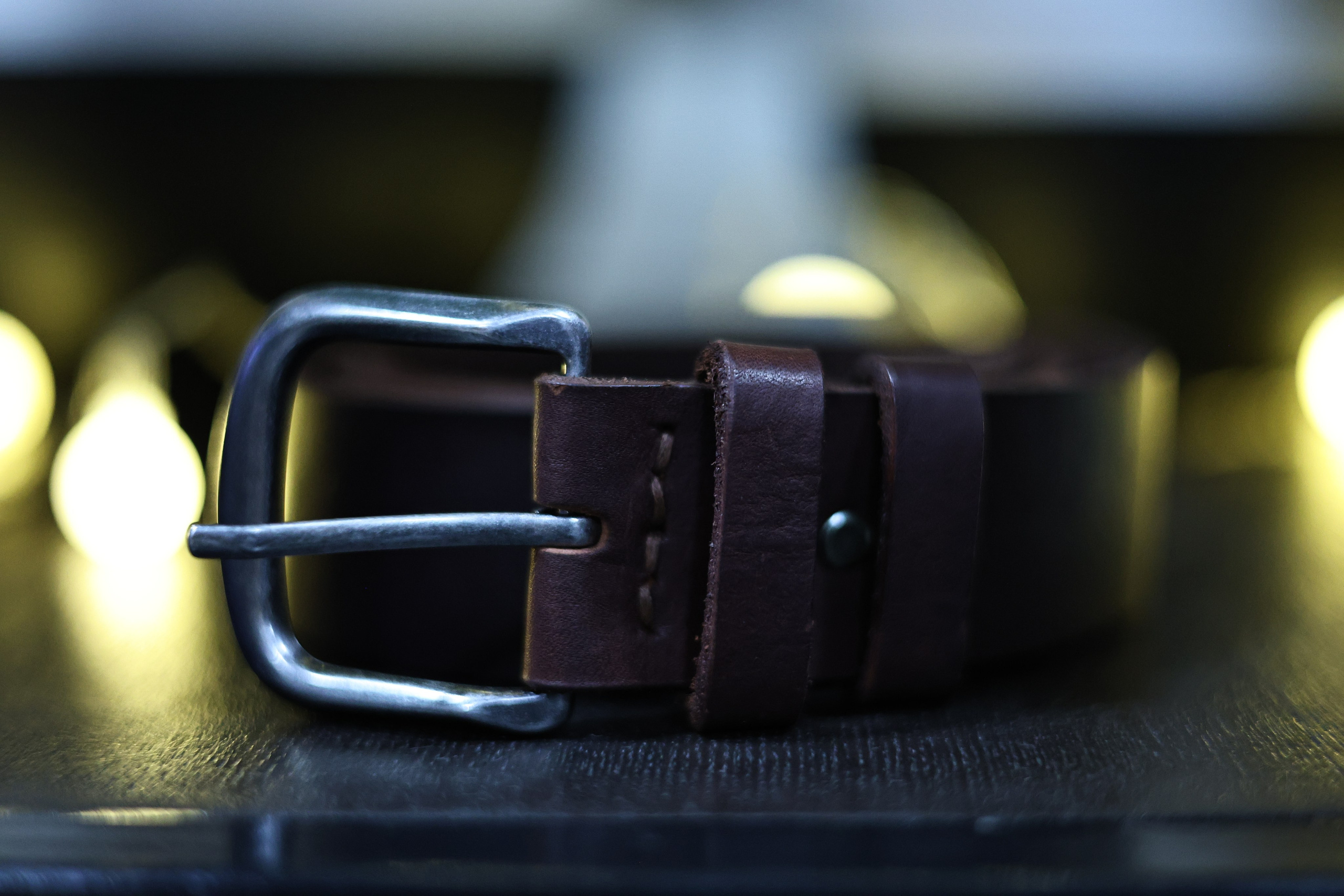 Кожаный ремень ручной работы. Фотограф | Видеограф в Кургане, Тюмени и Челябинске