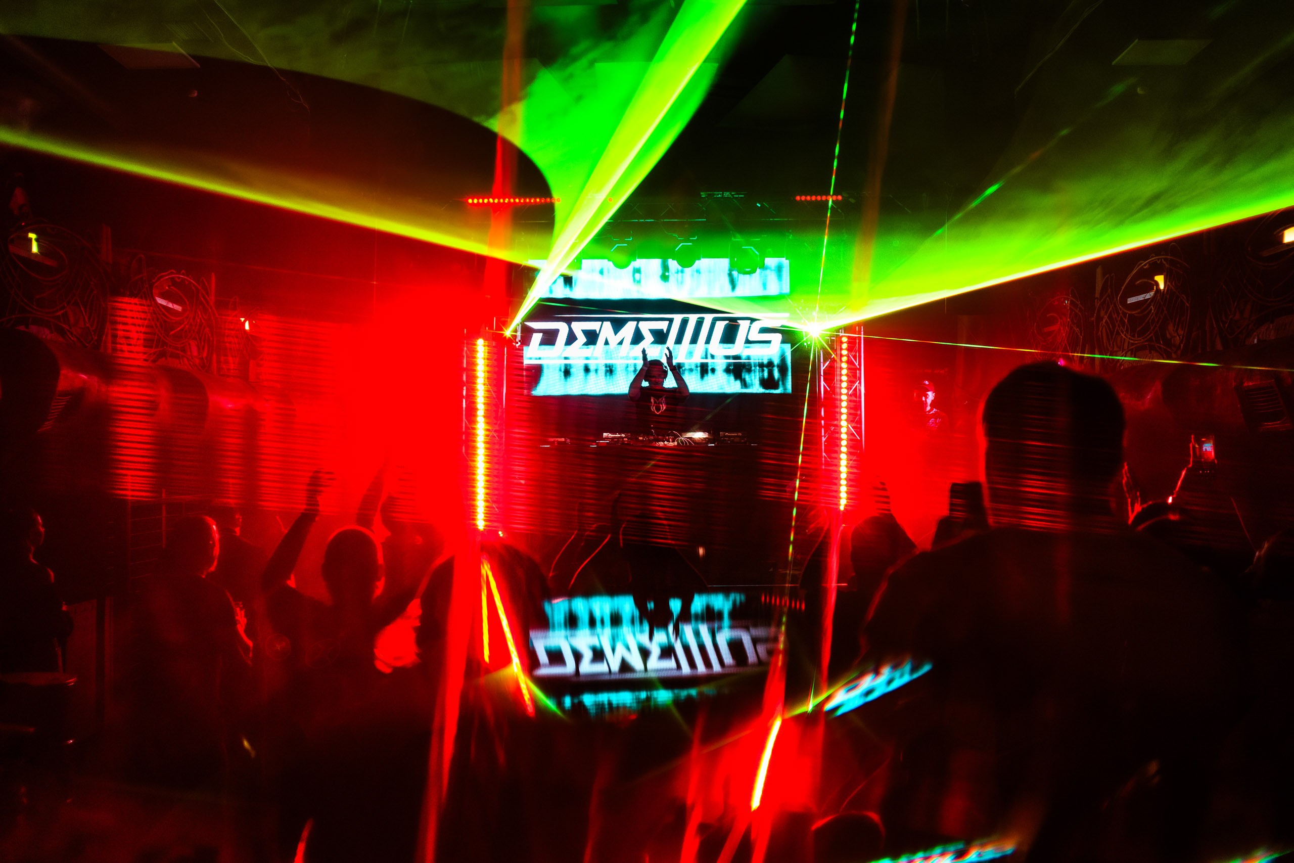 06.09.25 Suanda. Репортажный фотограф Екатеринбург | Яркий, качественный репортаж | Концерты, клубы, репортаж, праздники, корпоративы