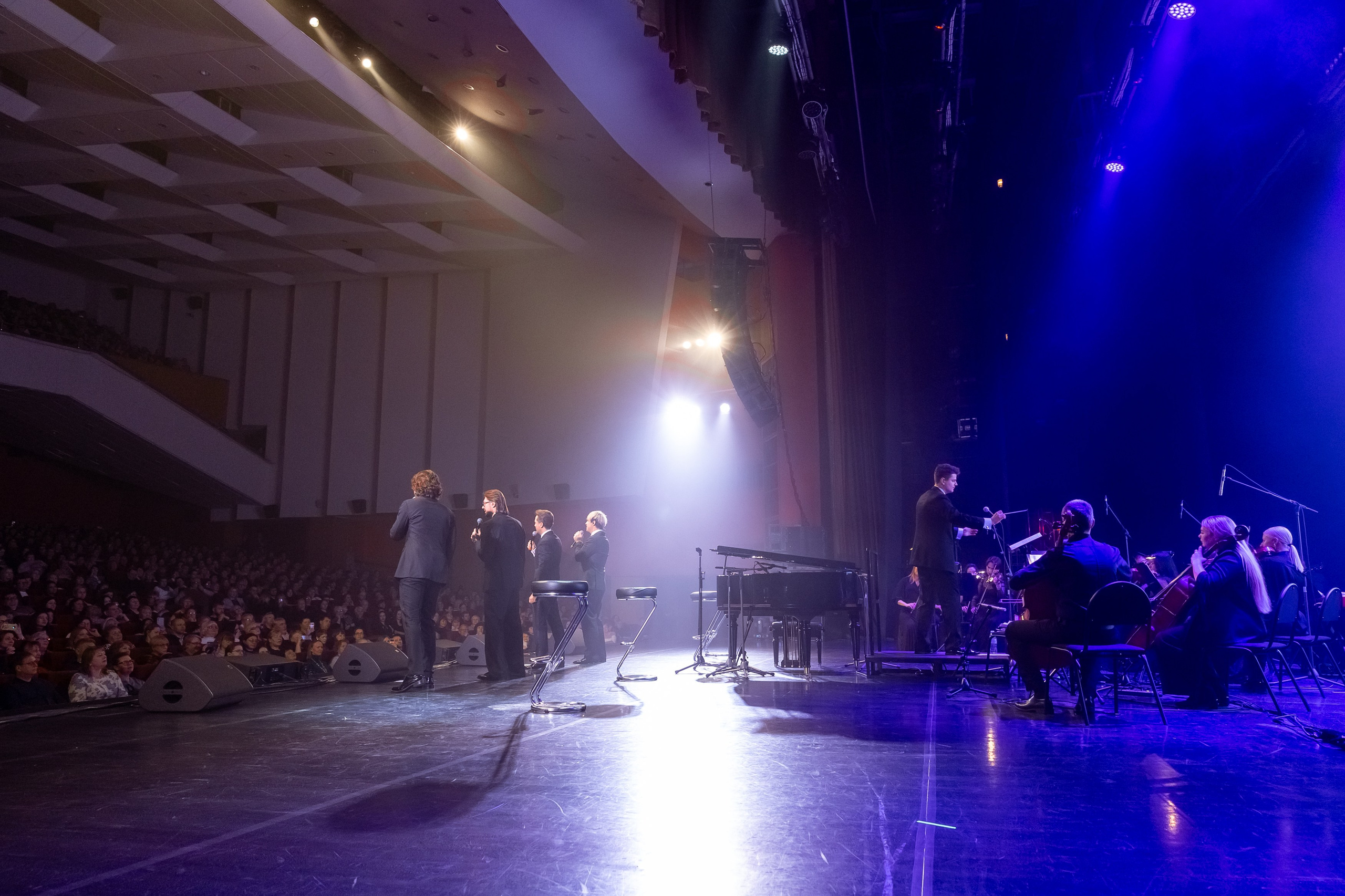 Видео и фотосъёмка концертов. Свадебный, семейный видеограф и фотограф в Екатеринбурге Николай Рыков