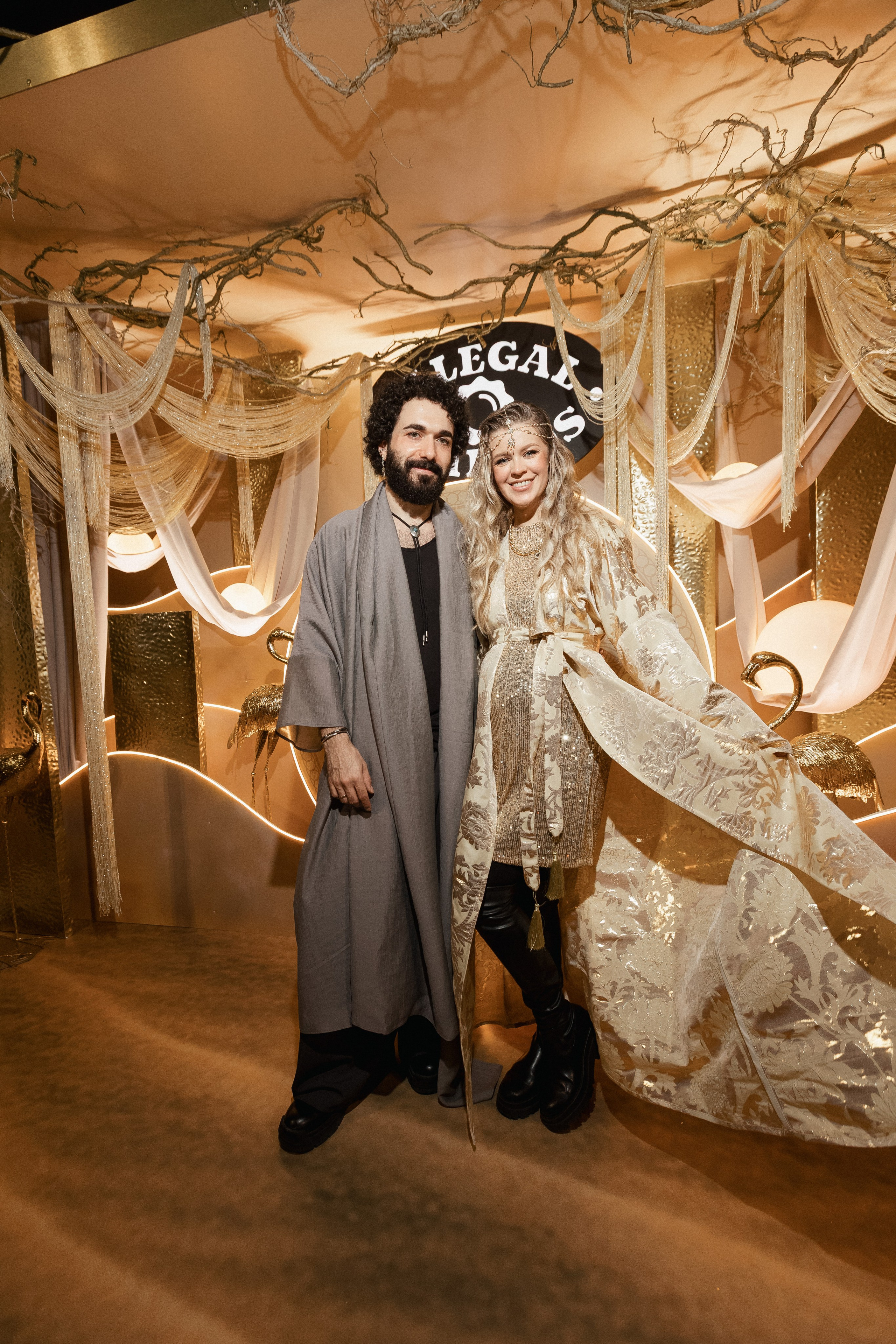 ILLEGAL FRIENDS — MIRAGE [PART I]. СВОИ. ФОТООТЧЕТЫ-СОБЫТИЯ-МЕСТА