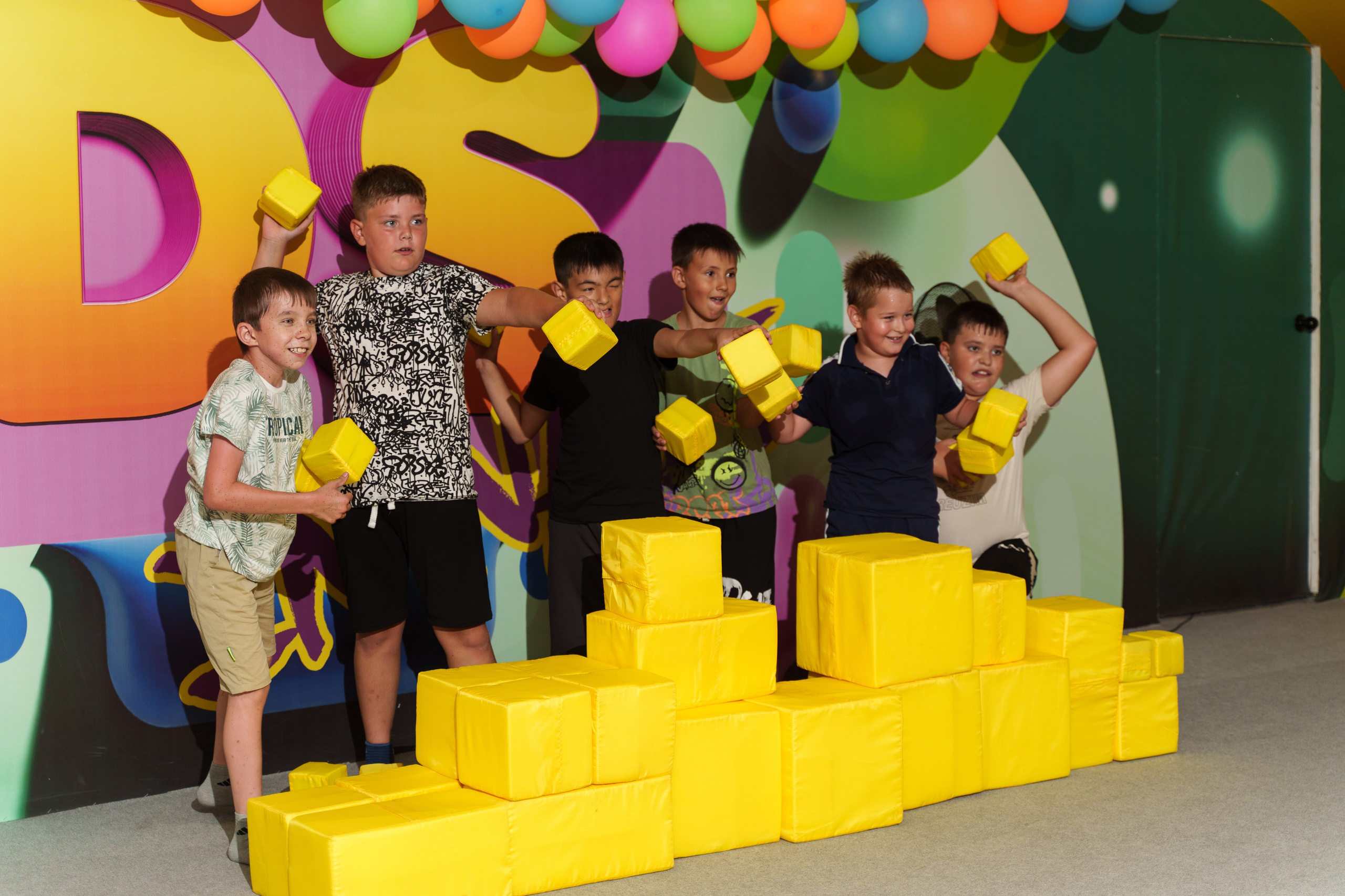 Фотограф на детские праздники. Свадебный и семейный фотограф в Новосибирске Данил Коротких