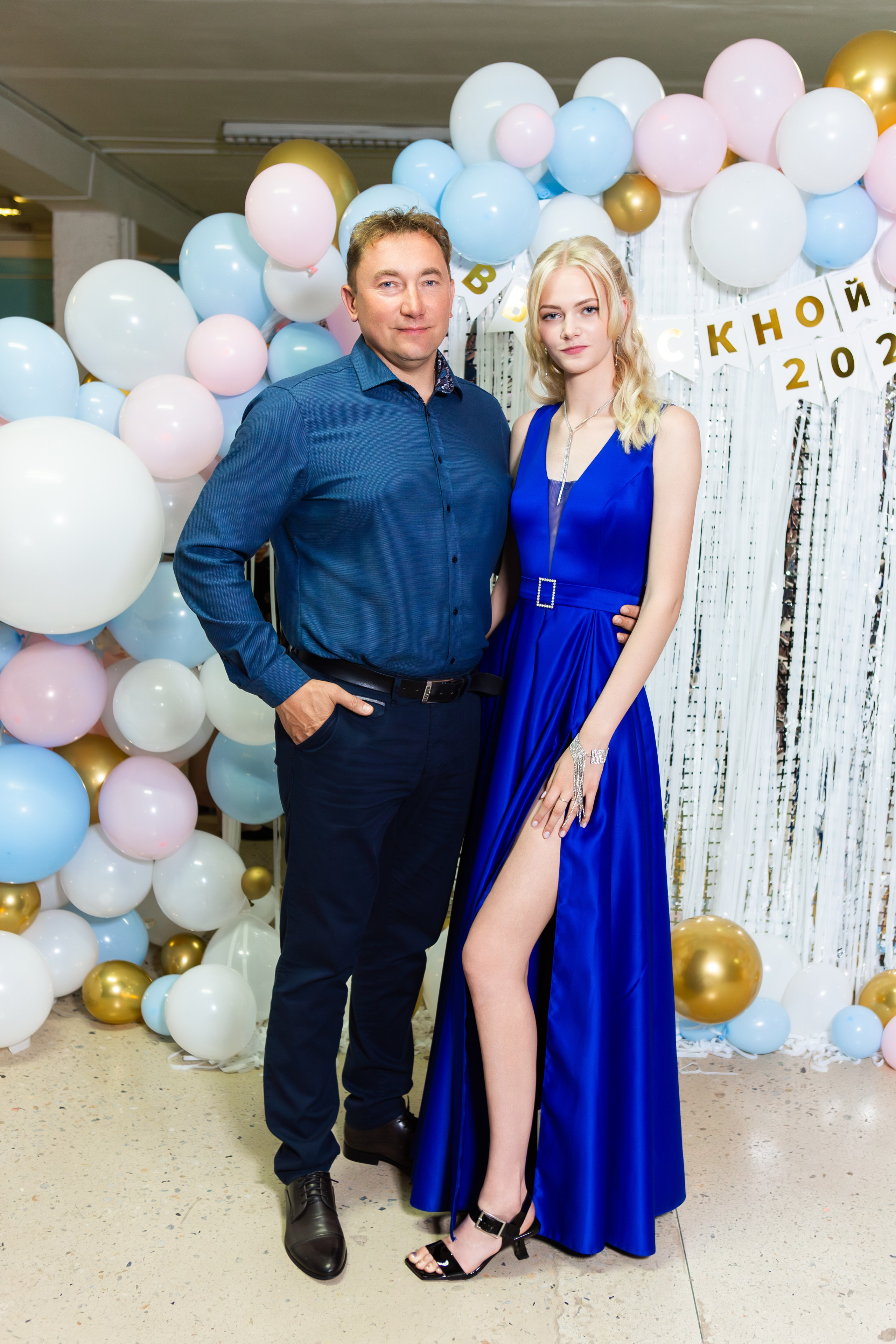 ФОТОСЕССИЯ С РОДИТЕЛЯМИ ВЫПУСКНОЙ 2025 9 ШКОЛА Г.МЦЕНСК. Профессиональный фотограф в Мценске и Орловской области