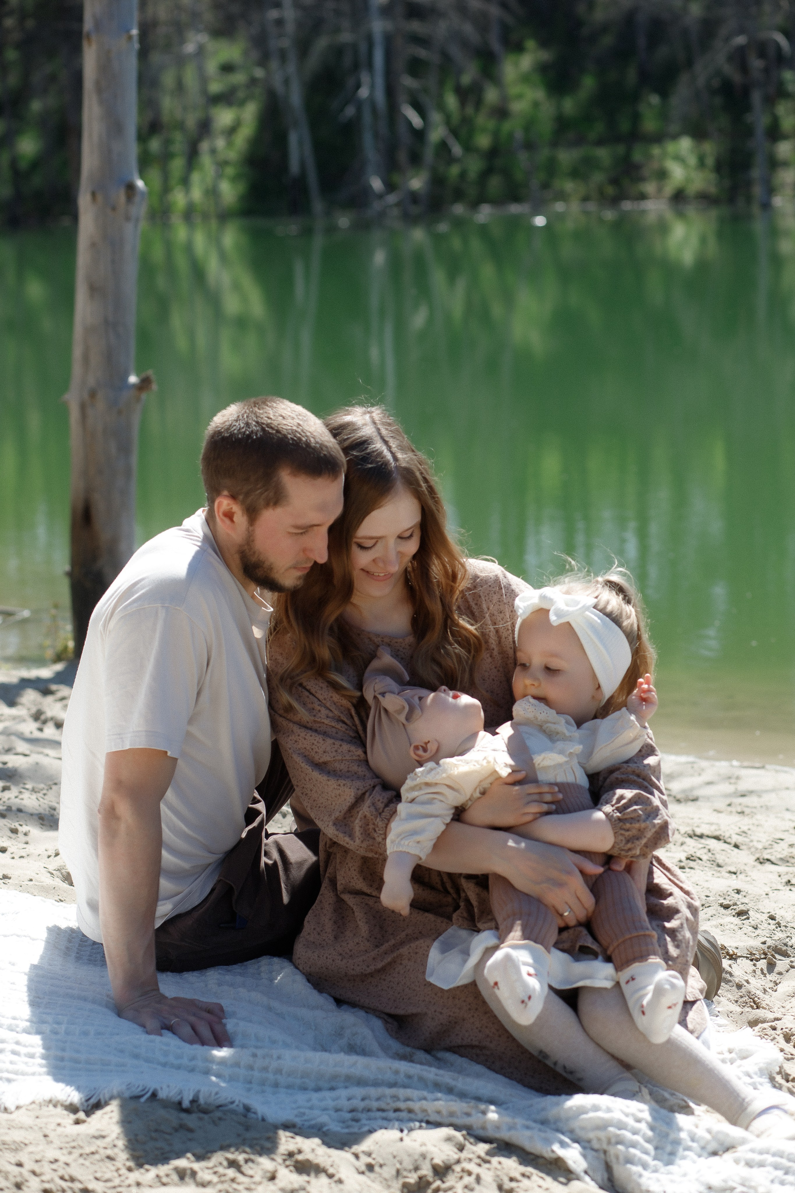 Семейная съемка на карьере. Фотограф Карпачан Анастасия