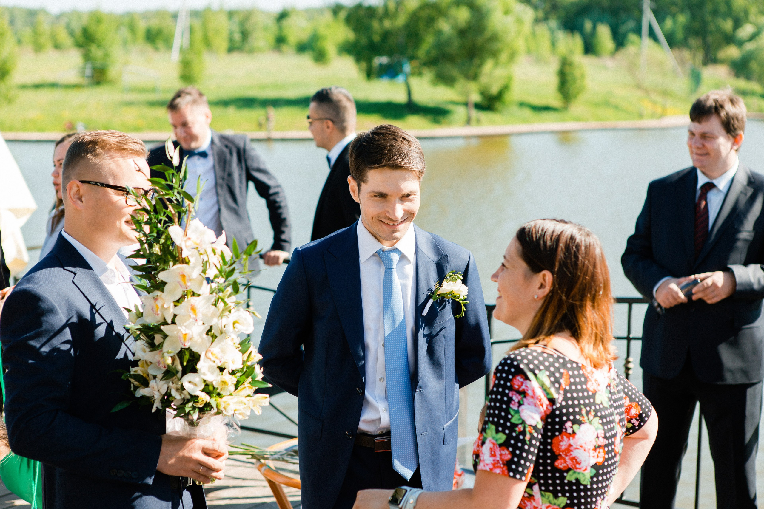 All Inclusive. Видеосъемка и фотосъемка свадеб. Фотограф и оператор на свадьбу. Видеосъемка подкастов, собственная видео-фотостудии. Предметная фотосъемка