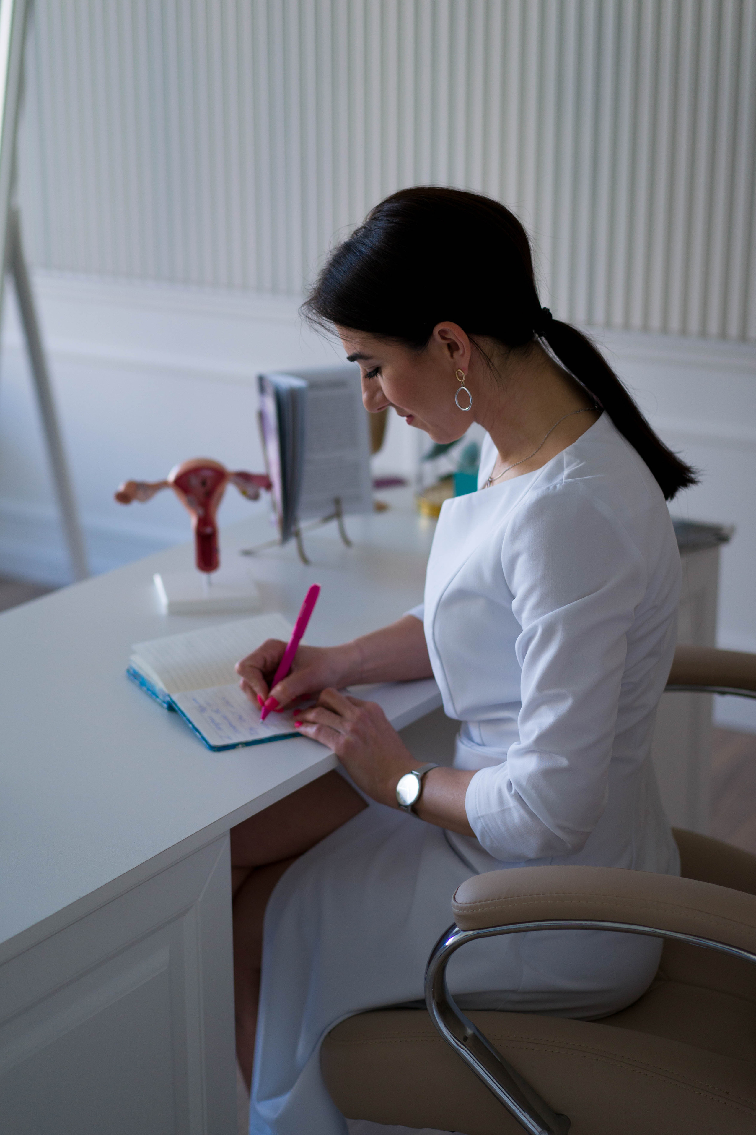 Контент для врача гинеколога. Студия детской фотографии