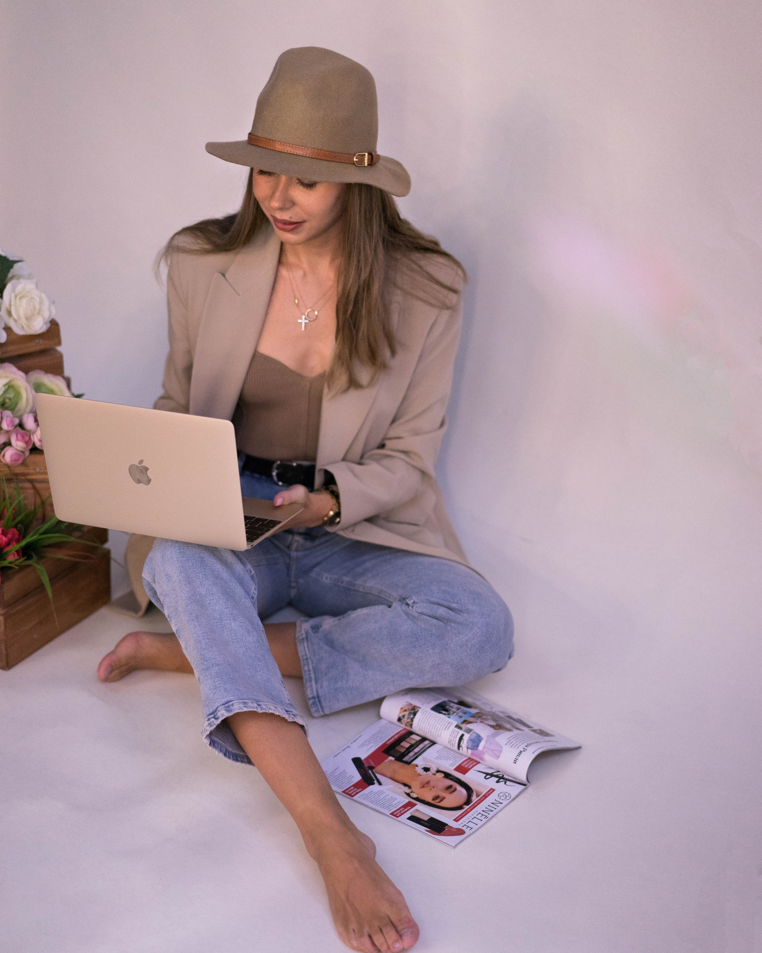 Контент для мастера маникюра. Студия детской фотографии