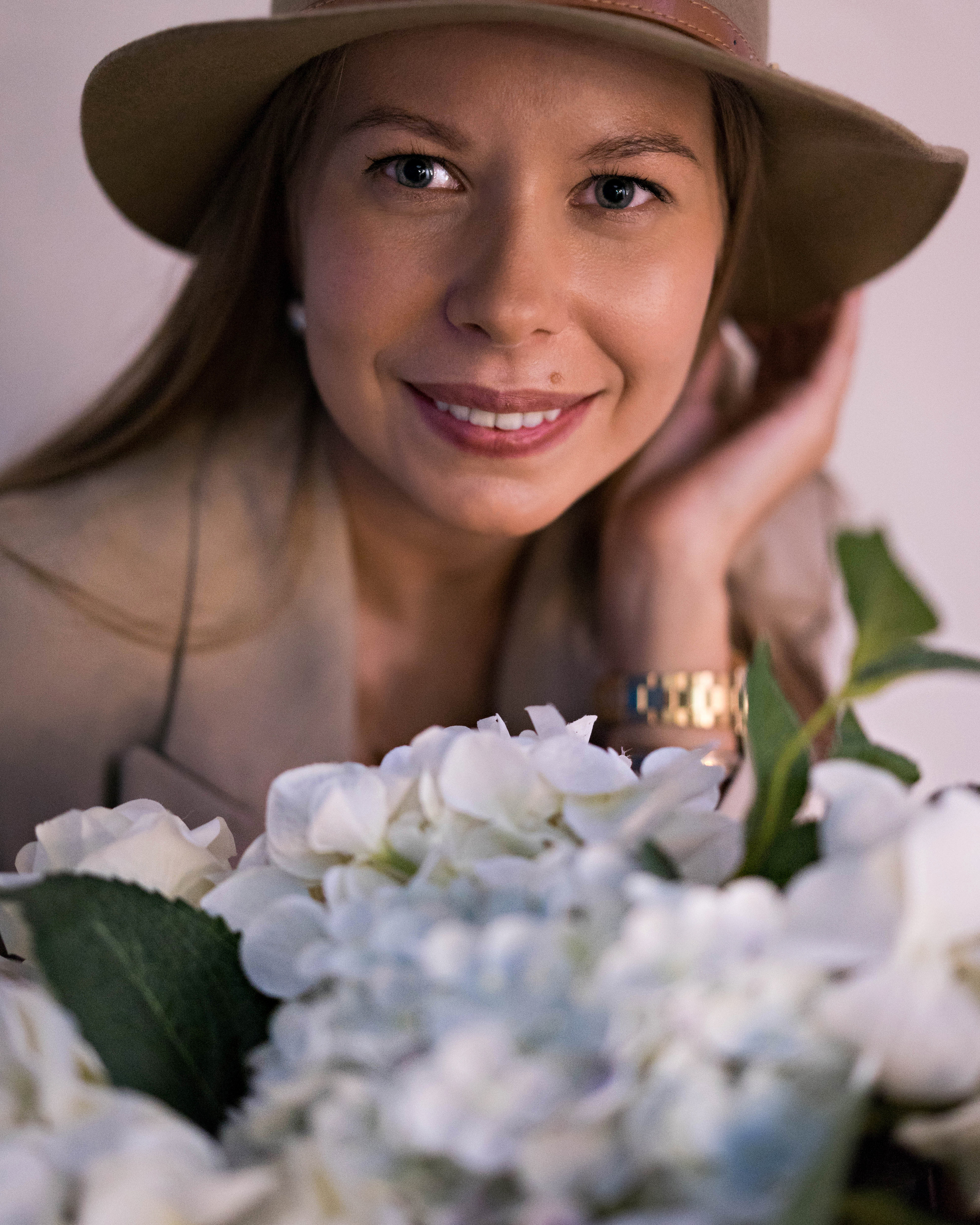 Контент для мастера маникюра. Студия детской фотографии