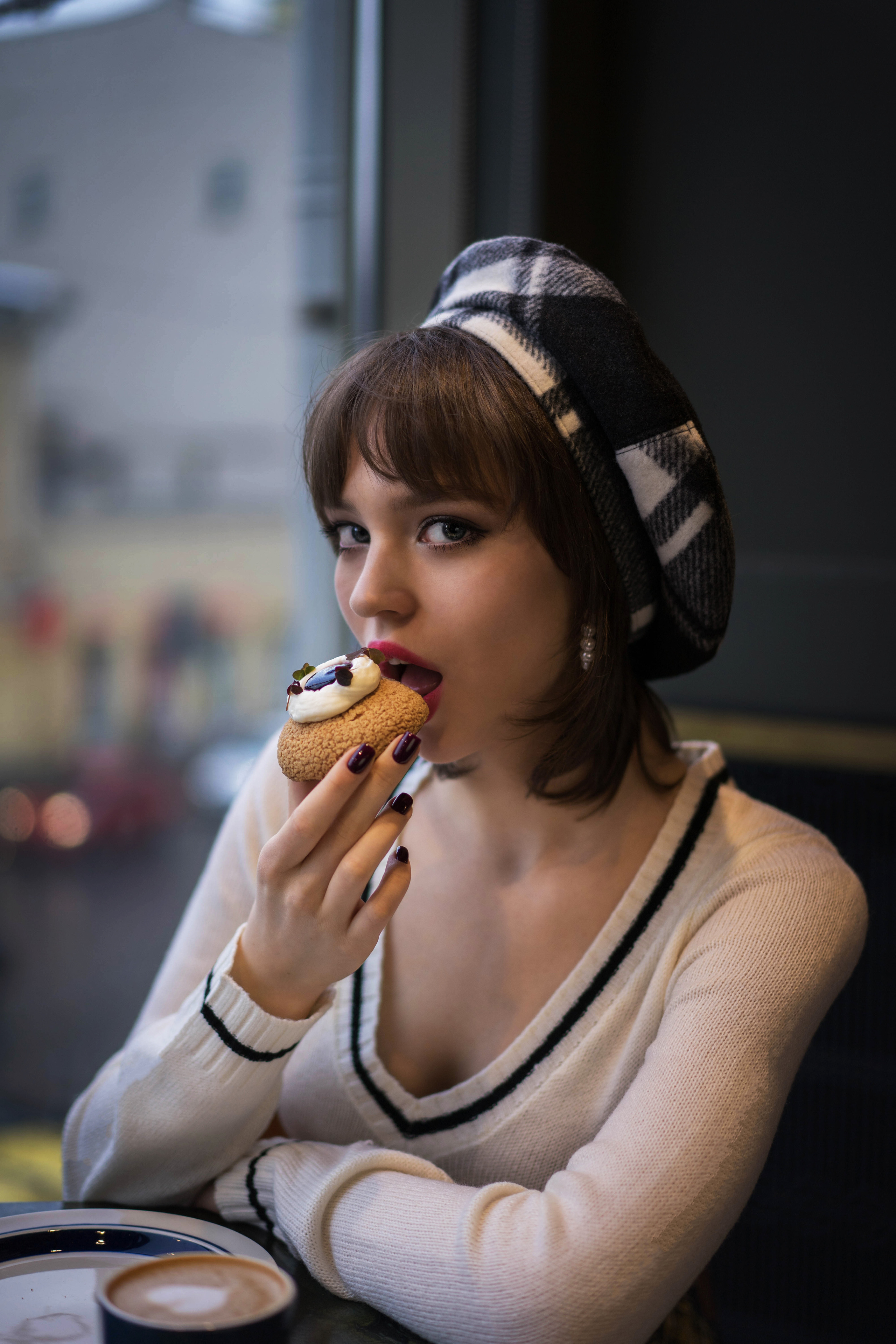 В книжном магазине. Студия детской фотографии