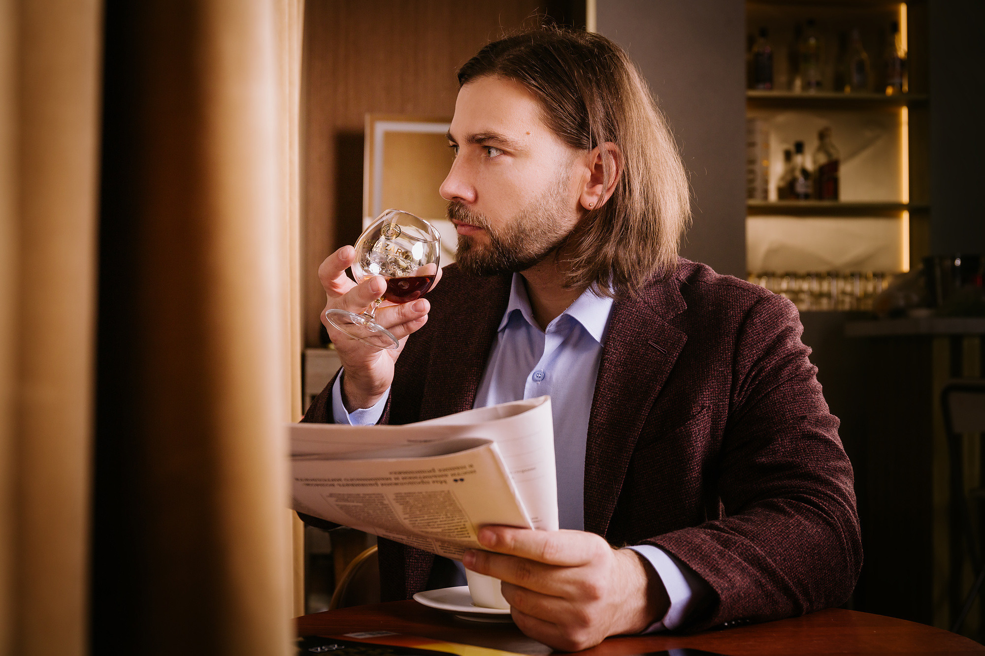 Шахназарян: имиджевая съемка с деловом стиле. Рекламный и предметный фотограф Марченков Антон