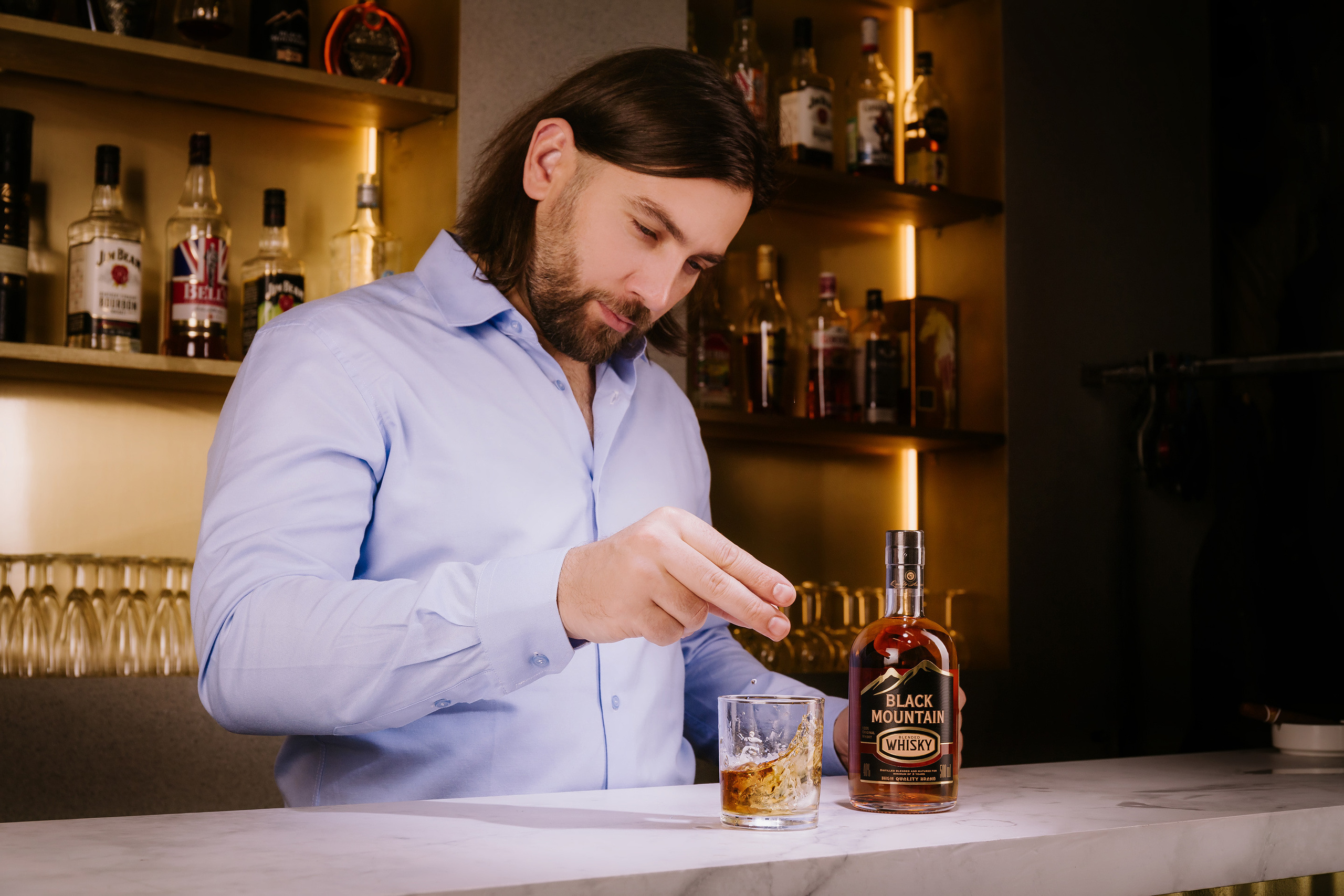 Шахназарян: имиджевая съемка с деловом стиле. Рекламный и предметный фотограф Марченков Антон