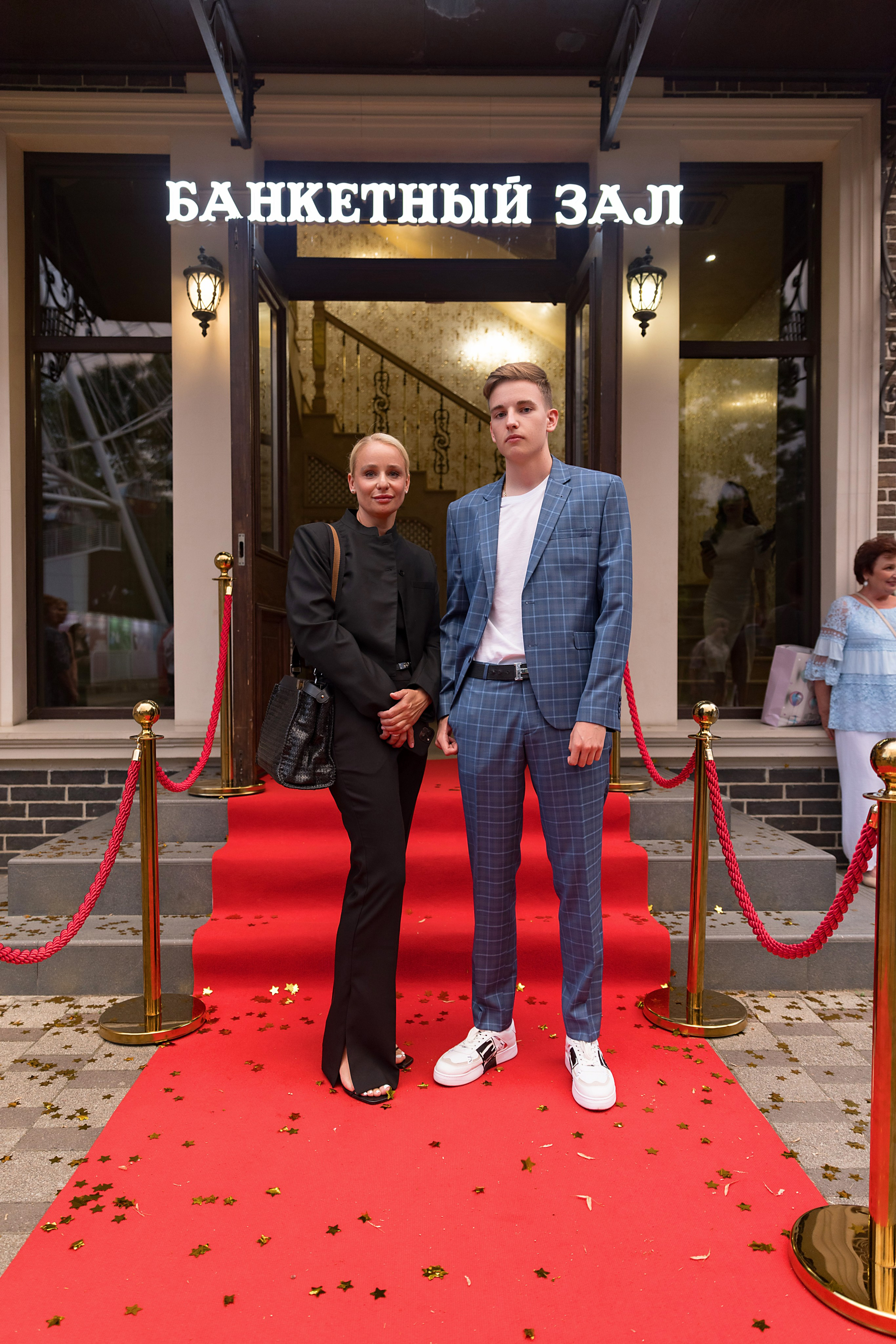 11 класс 48 лицей. Фотограф и Видеограф в Краснодаре Юлия Солодченко