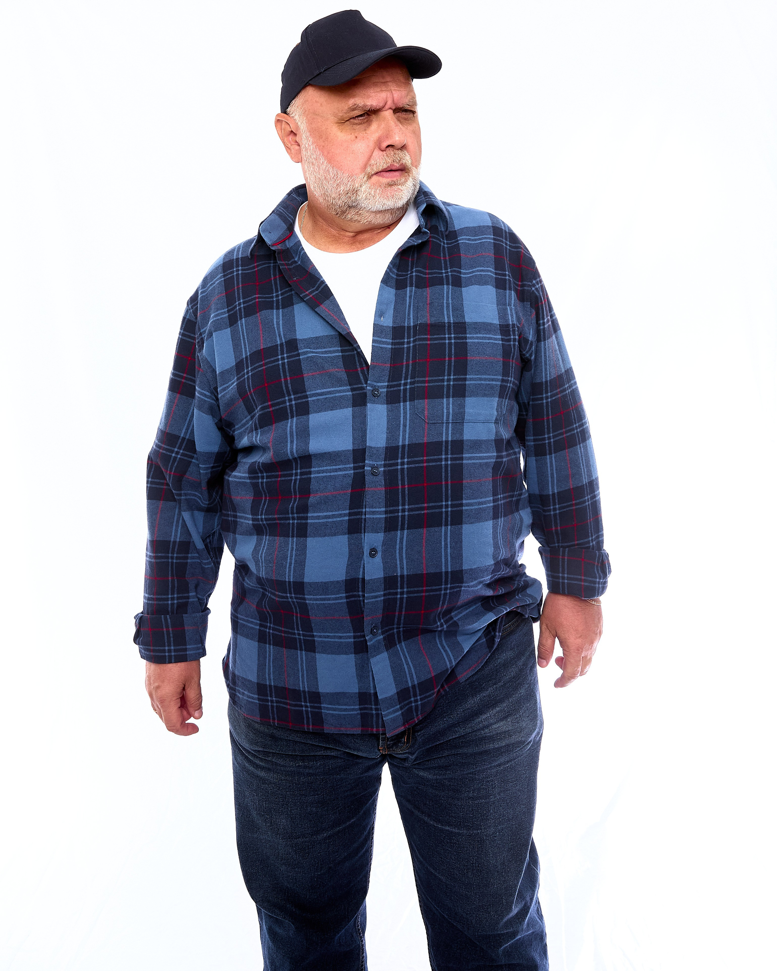 VAVADA. Святослав Лебедев | Рекламный фотограф — Коммерческая съемка, Арт-дирекшн, AI-интеграция