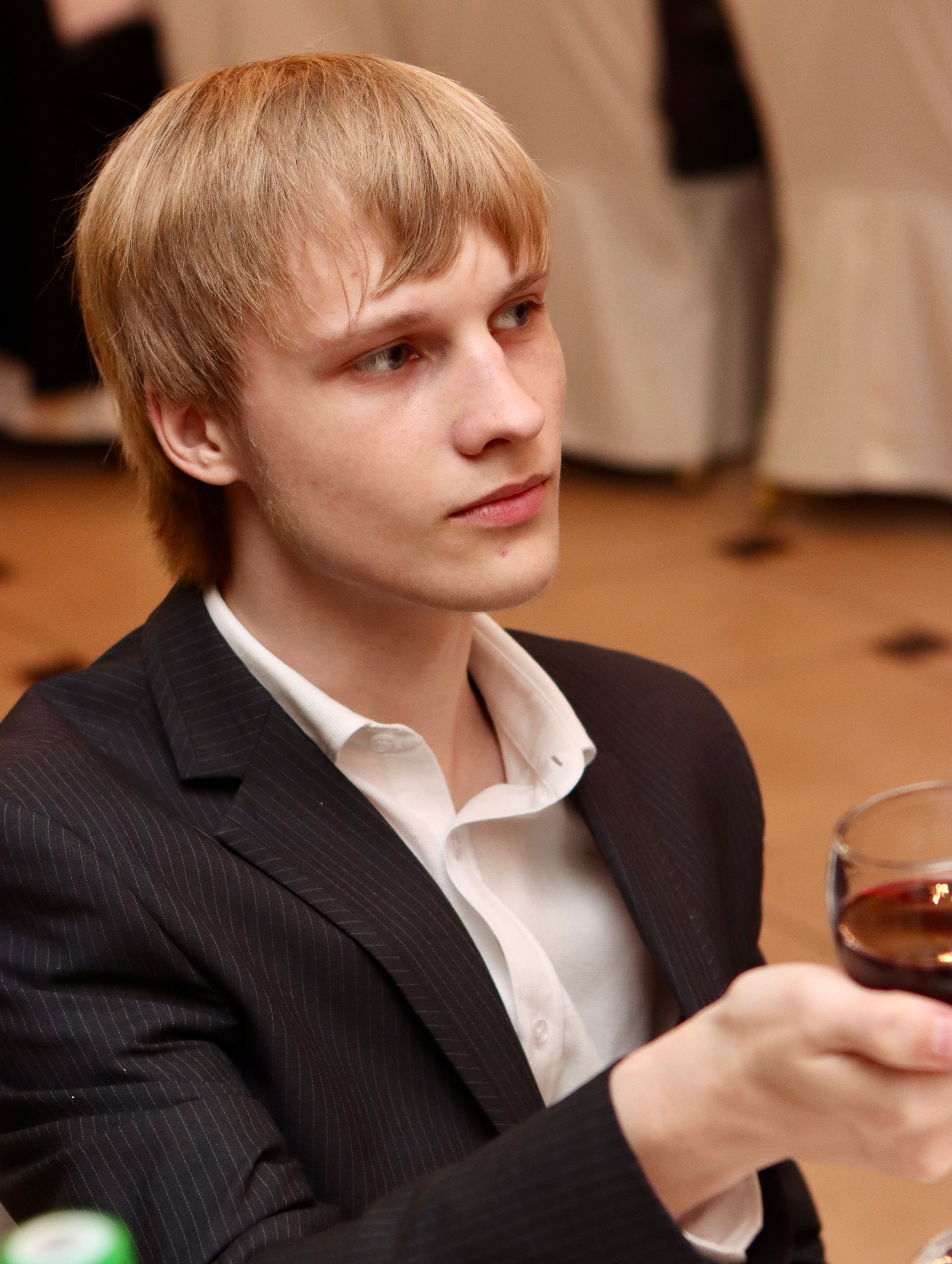 Школьный выпускной. Фотограф в Курске Смирнов Евгений