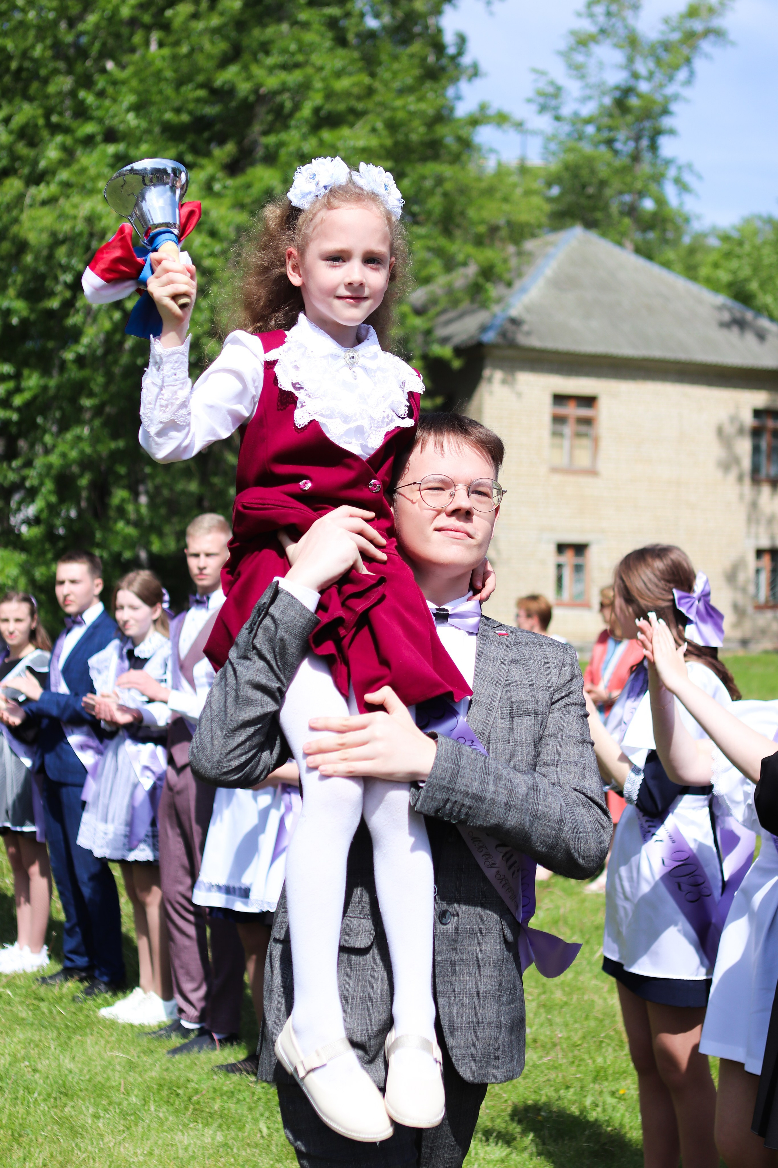 Последний звонок. Семейный свадебный детский фотограф Саранск Наталья Сыркина