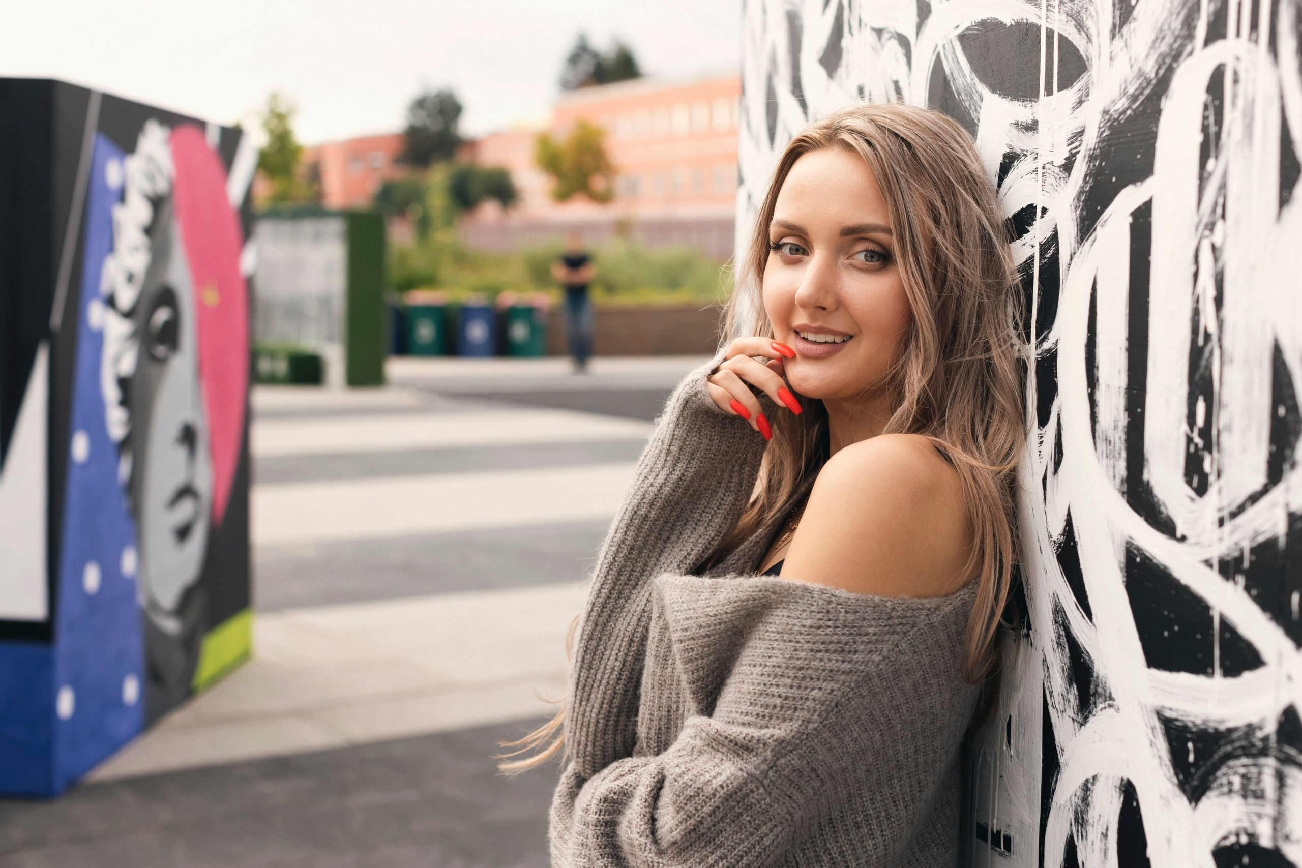 Оля, прогулочная фотосессия девушки в Туле, Искра. Фотограф в Туле — Борисов Николай