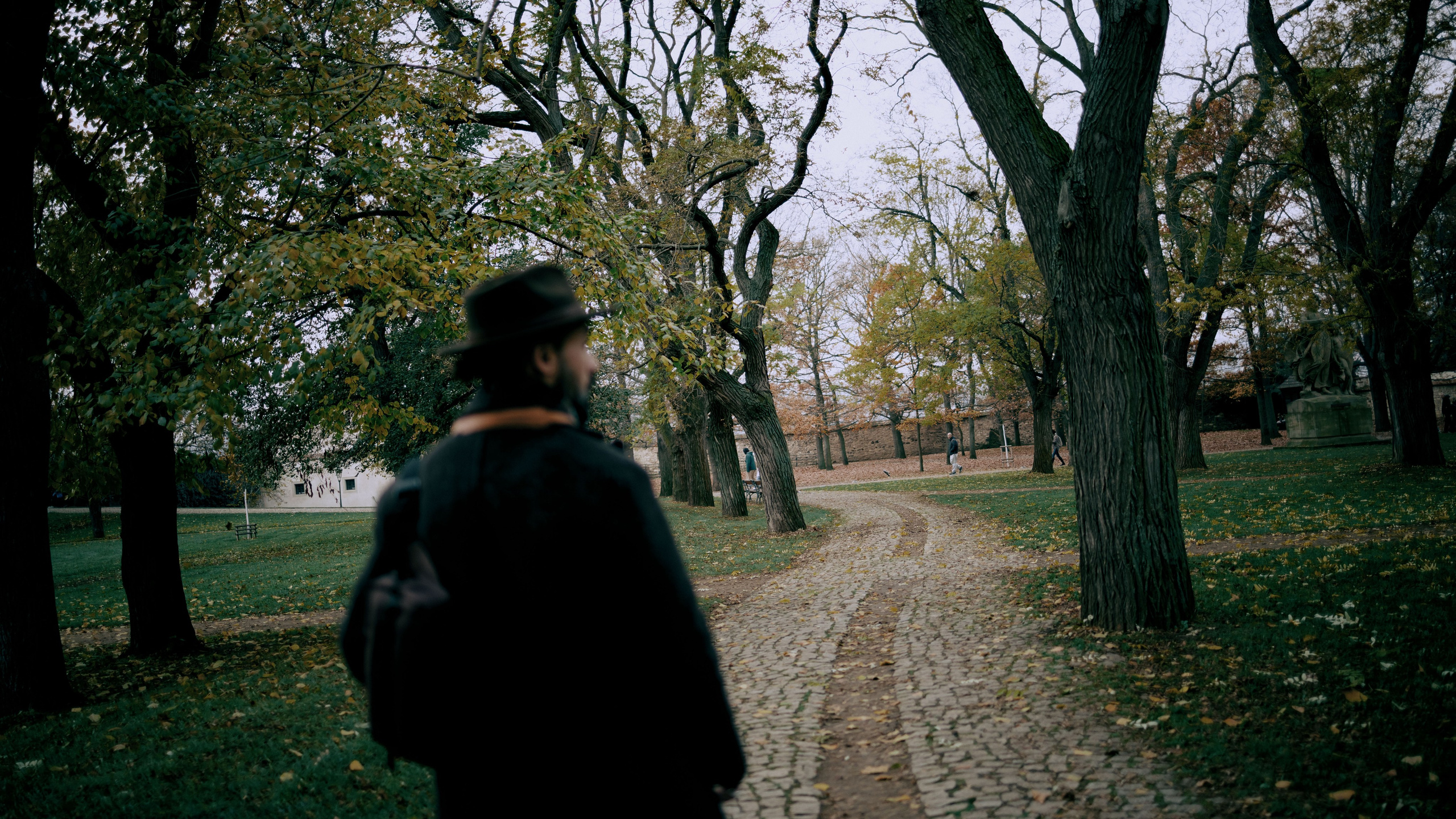 Hamdam. Photographer in Prague Alexander Pivovarov