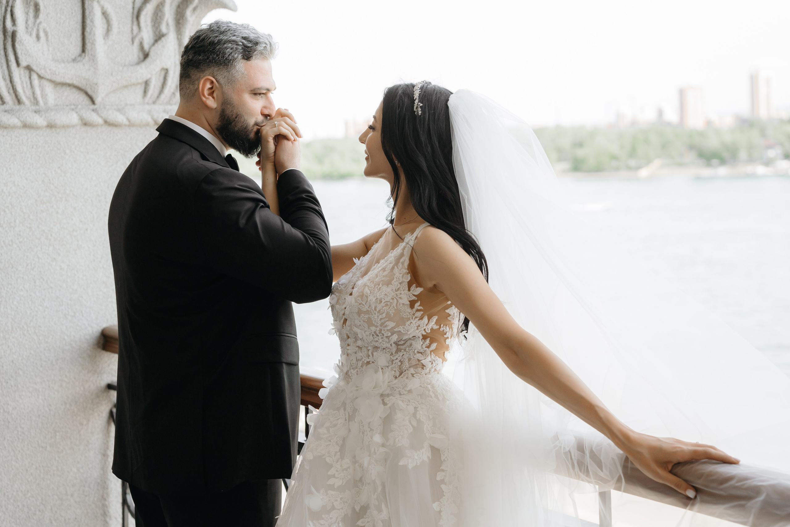 Артем и Лусине. Свадебный фотограф Красноярск Вязьминова Мария